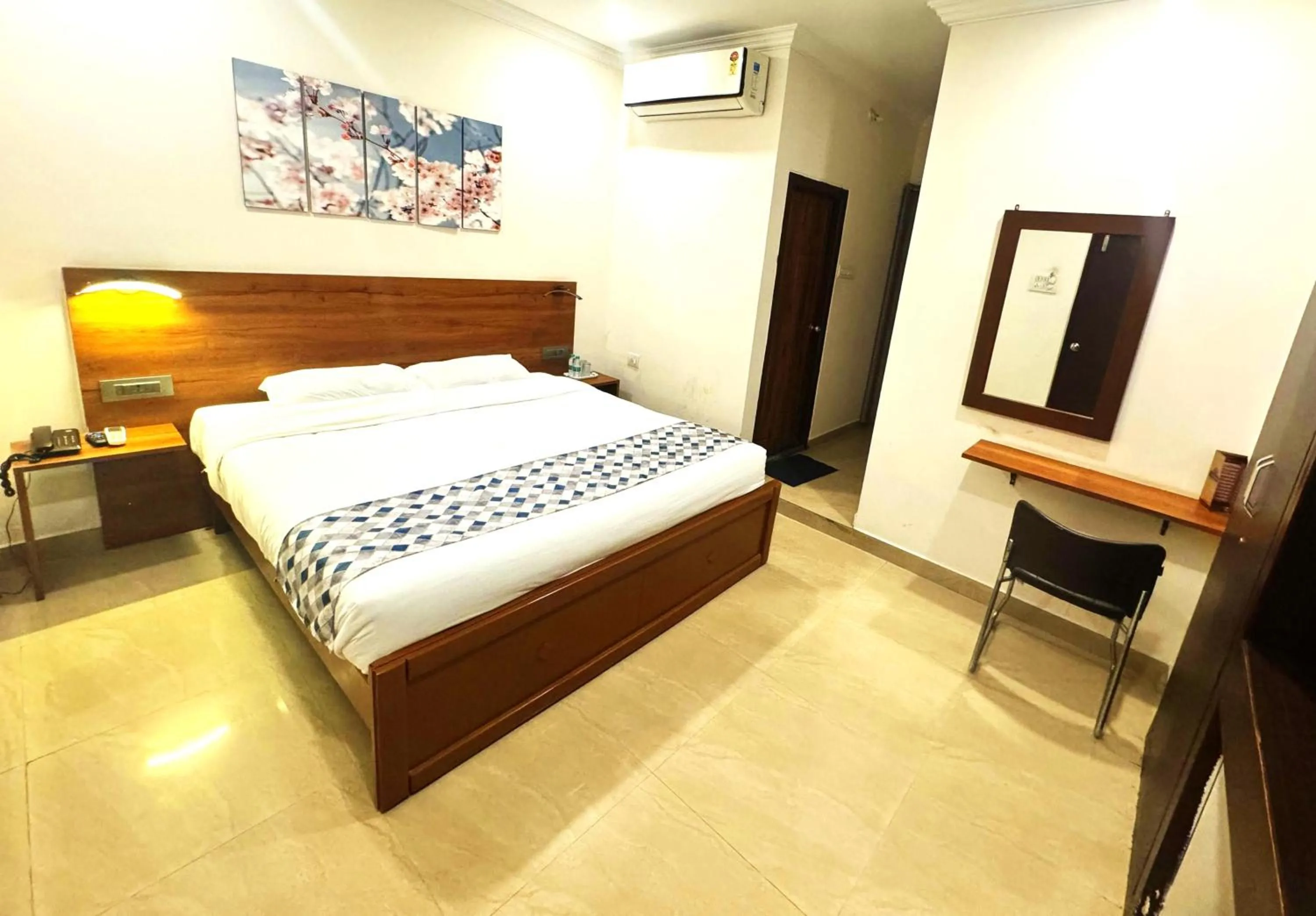Cosy Banjara Guest House