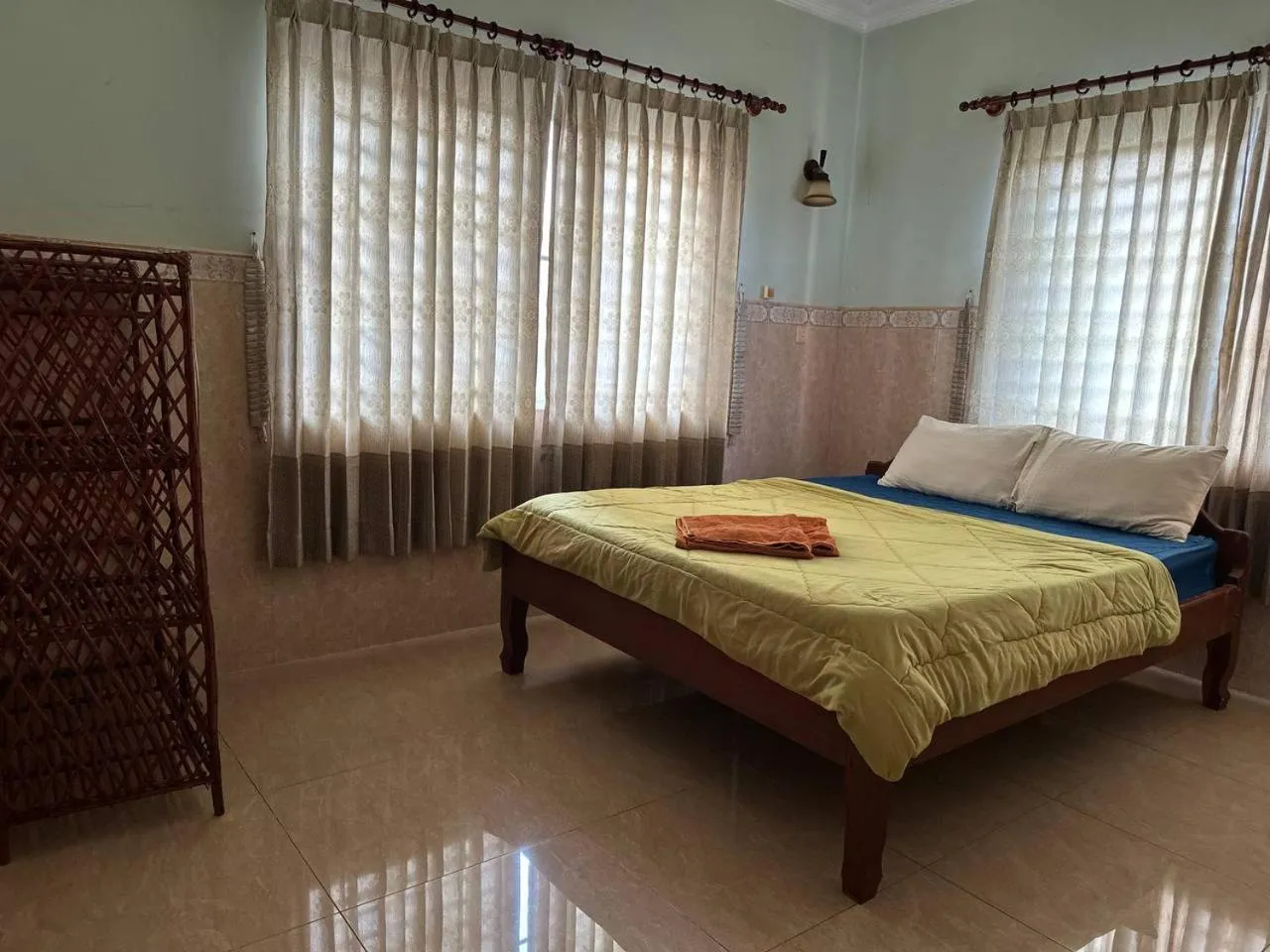 Bed in Eco-Home Siem Reap Homestay