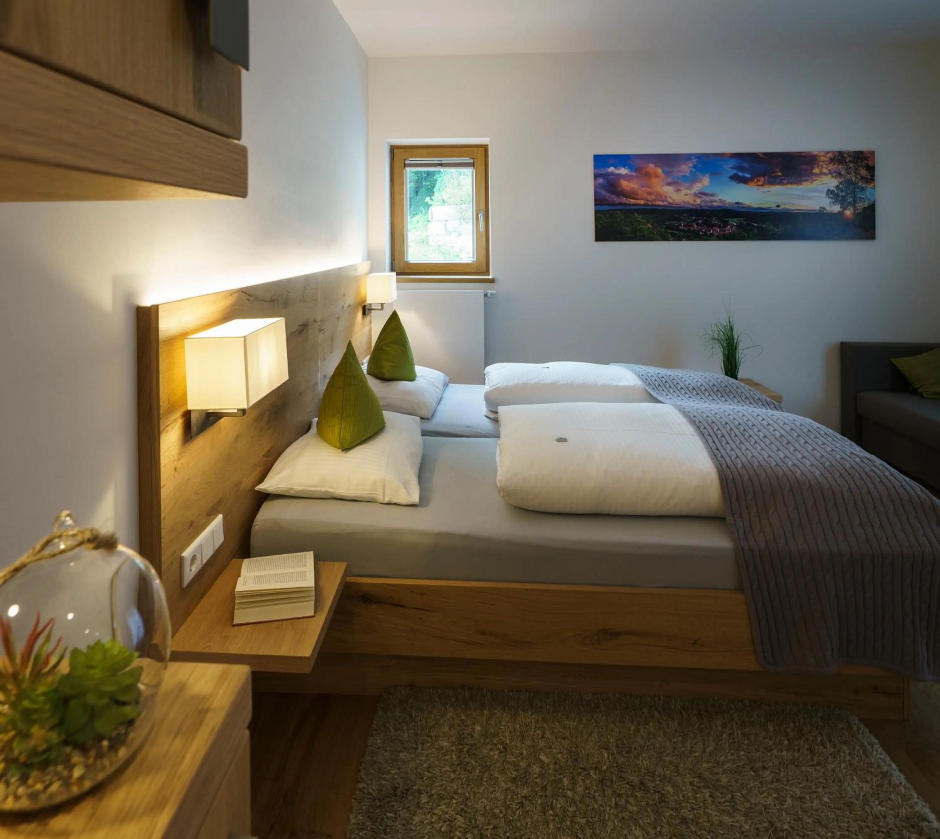 Bed in Hotel-Gasthof zur Sonne