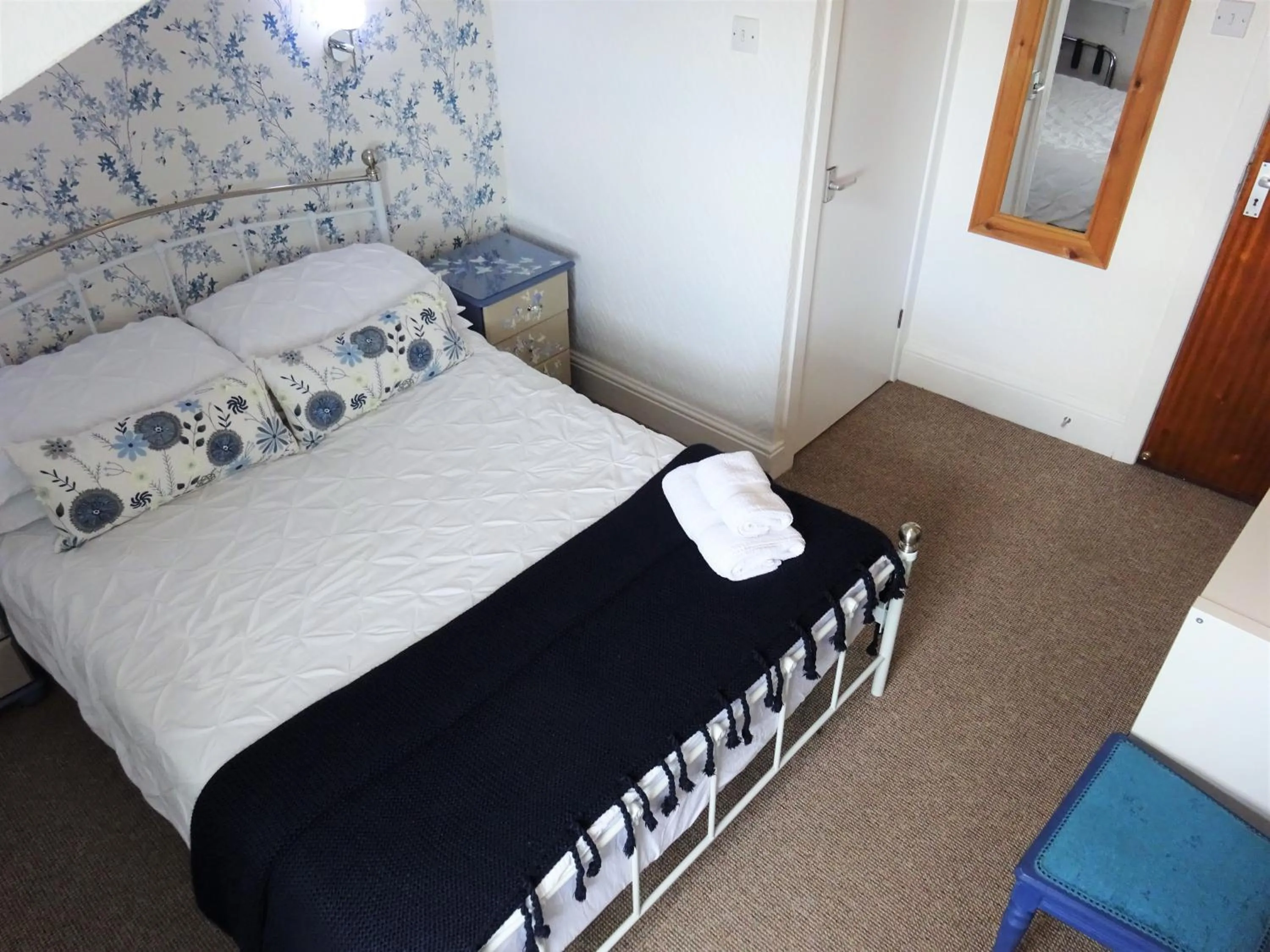 Shipping Lanes Hotel