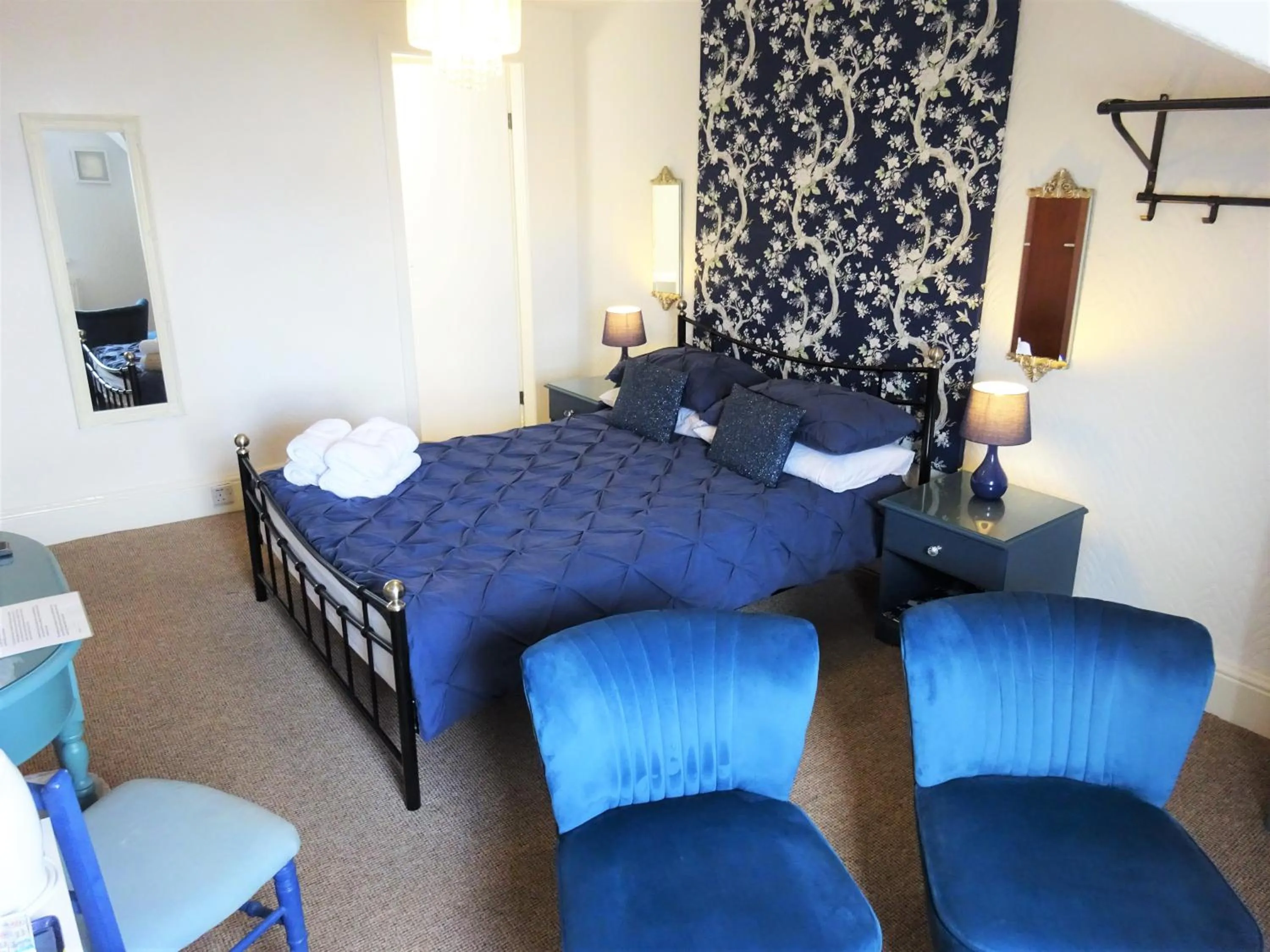 Shipping Lanes Hotel