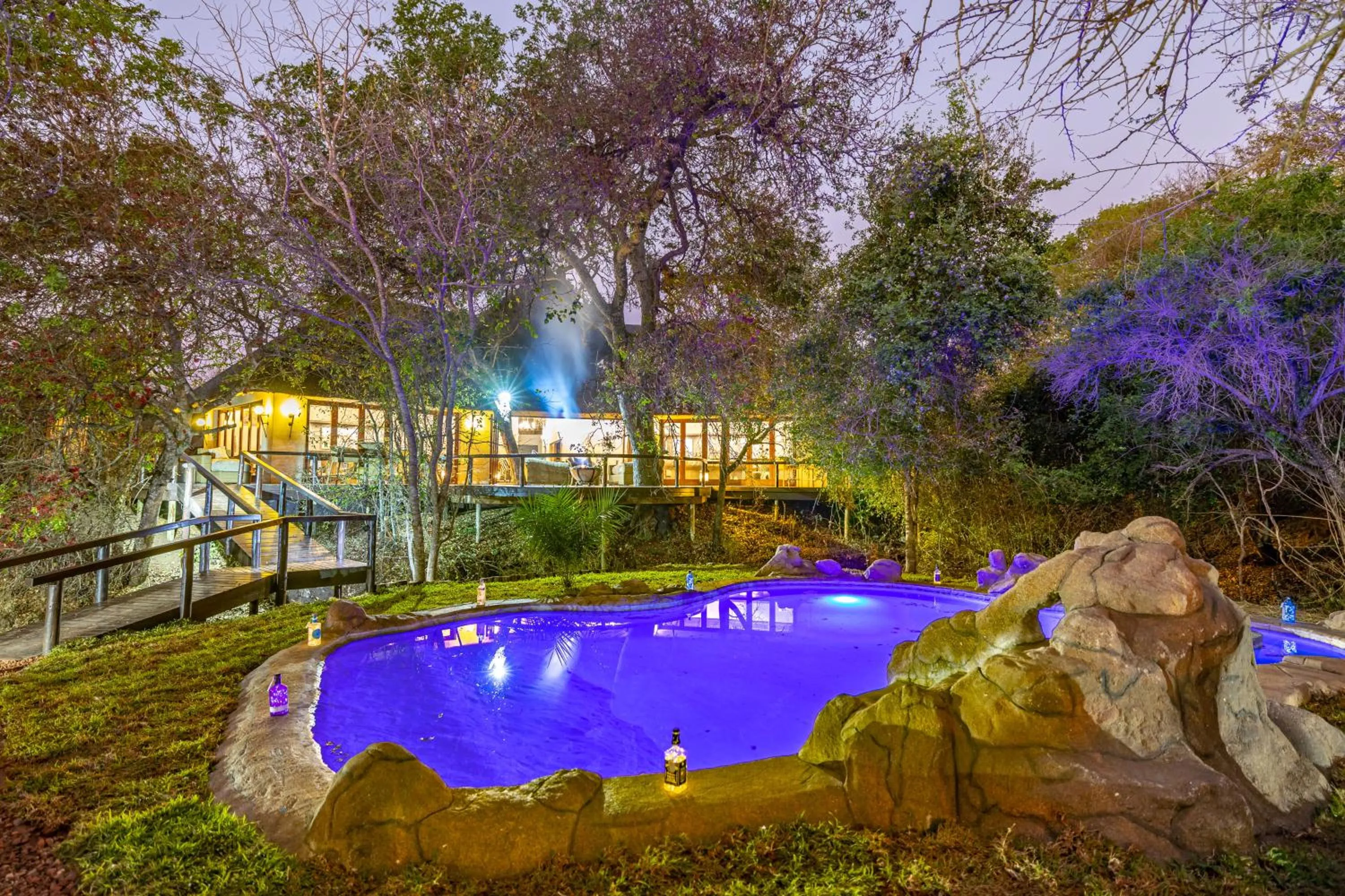 Night in Kusudalweni Safari Lodge and Spa