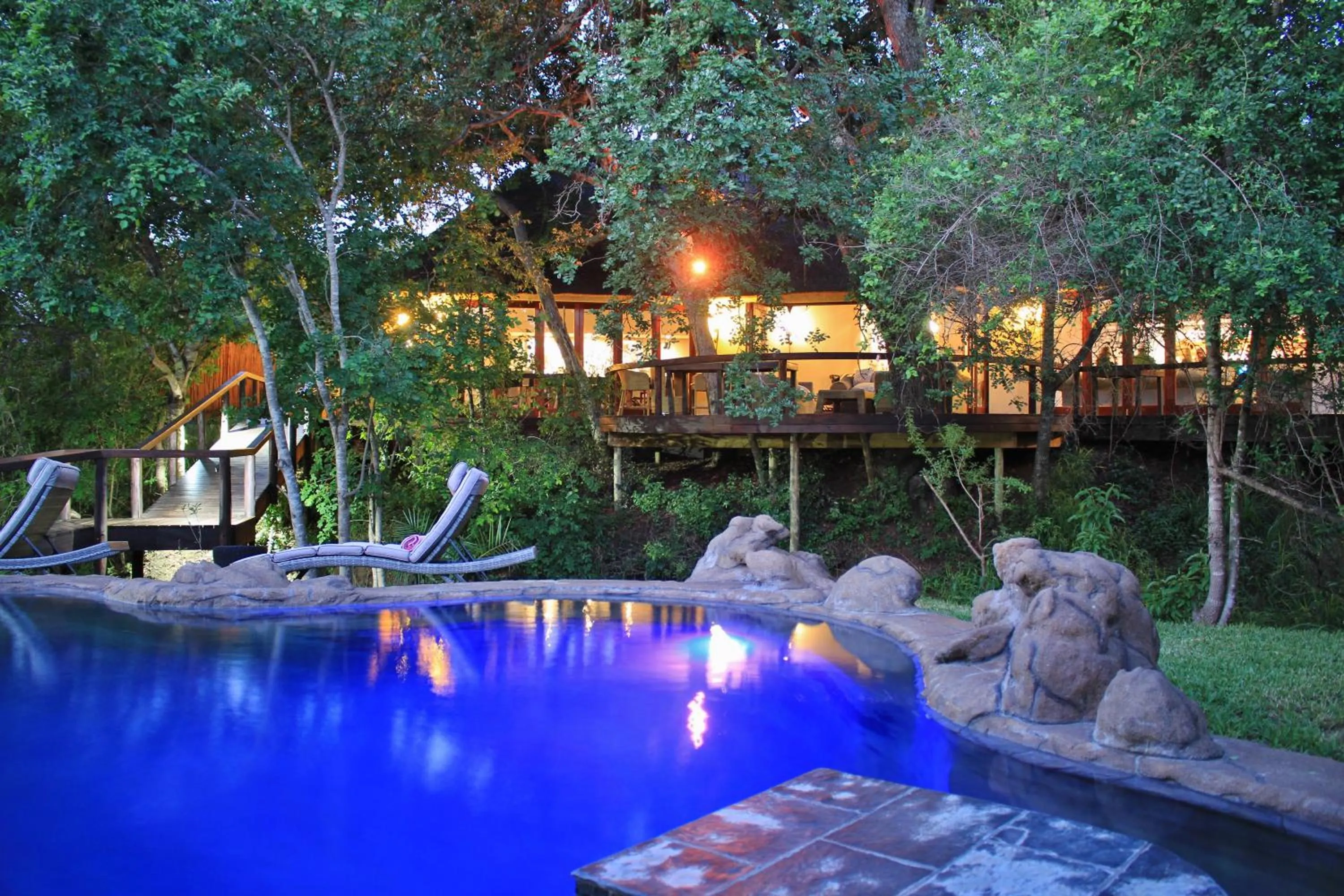 Night in Kusudalweni Safari Lodge and Spa