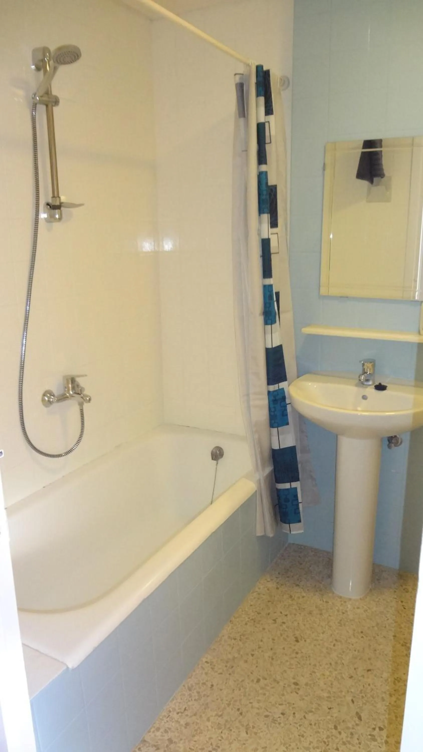 Bathroom in Hotel Carlos I