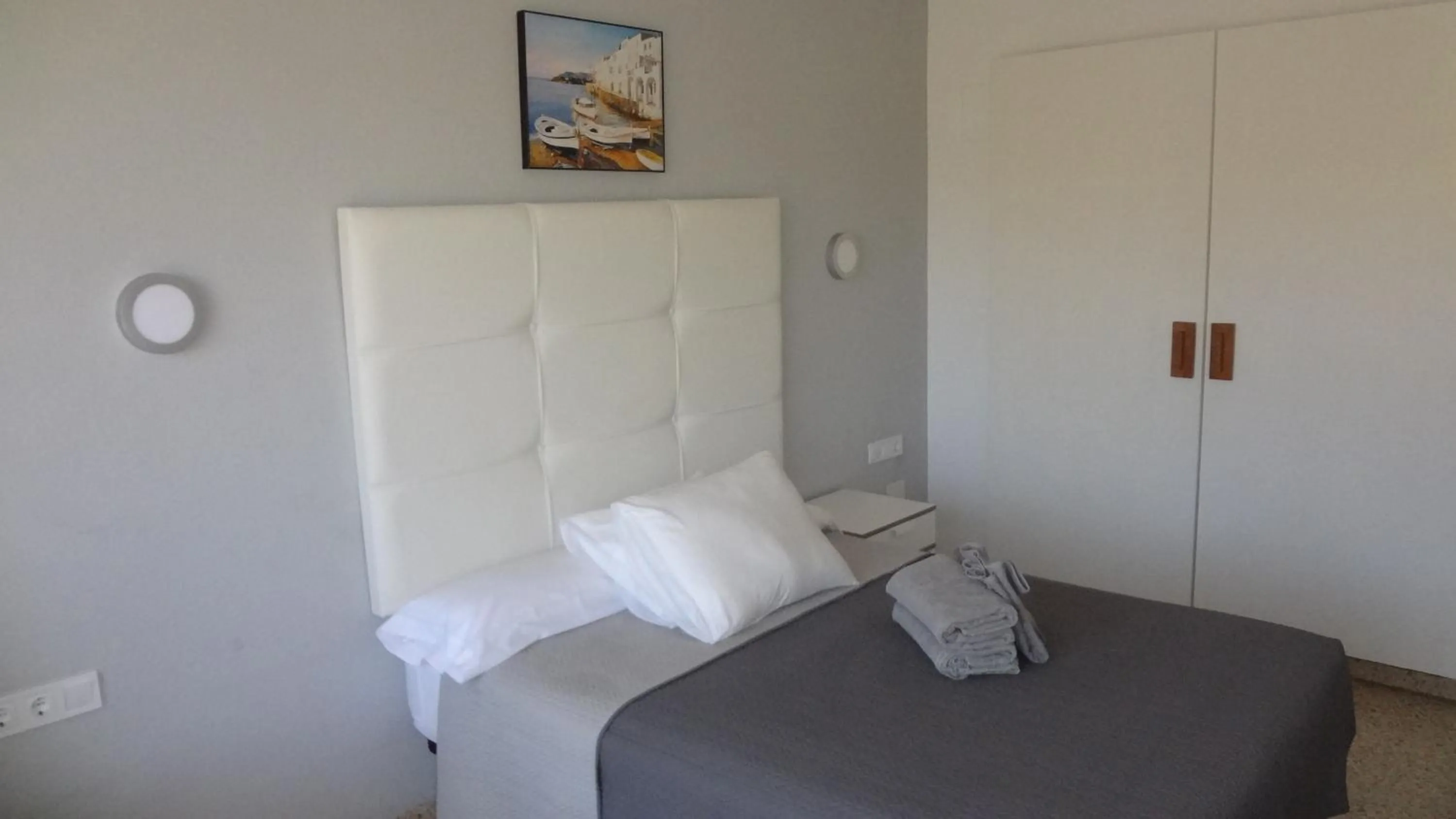 Bed in Hotel Carlos I