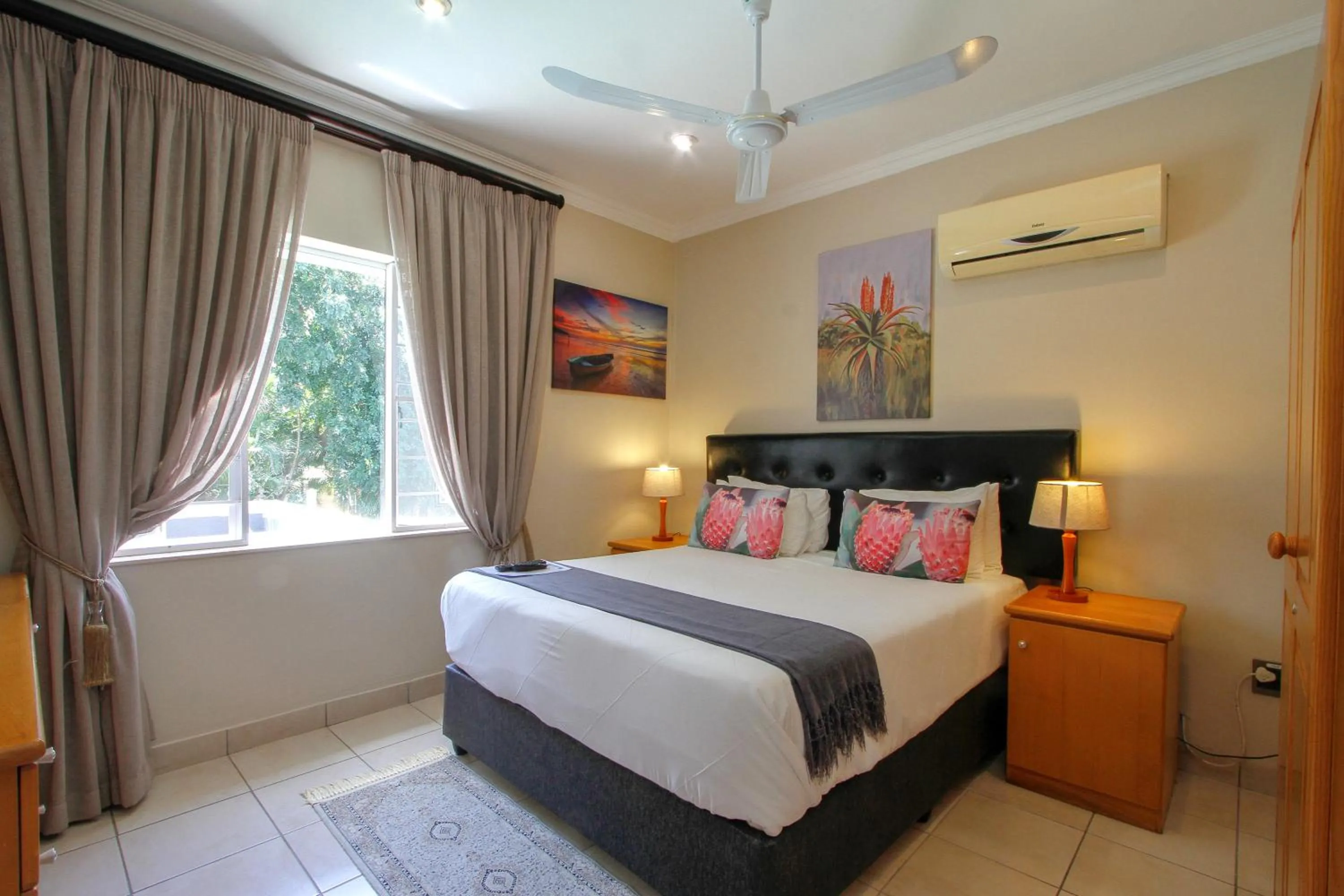 Bedroom, Bed in The Sandringham Bed & Breakfast and Self-Catering