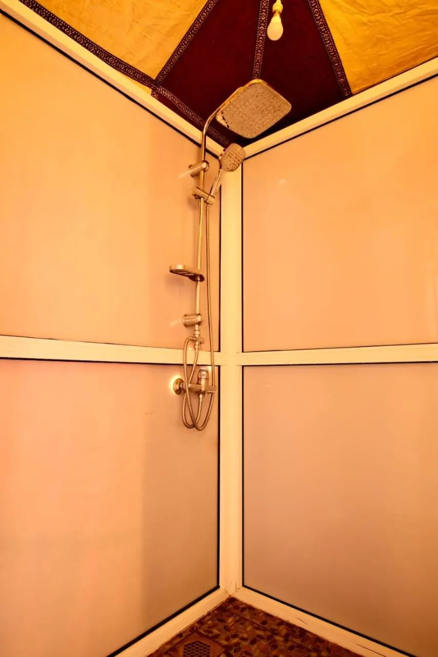 Merzouga Luxury Camp