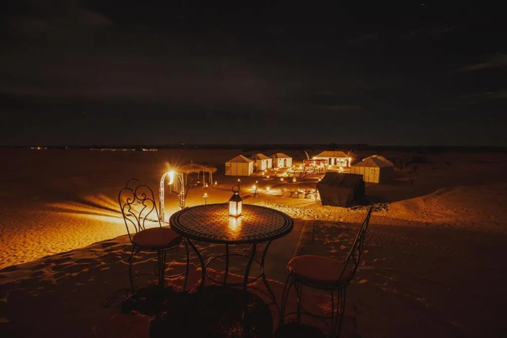 Merzouga Luxury Camp