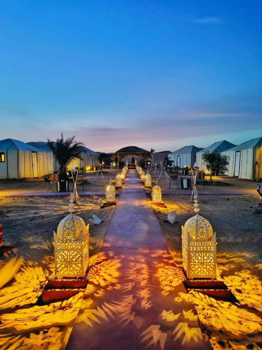 Merzouga Luxury Camp