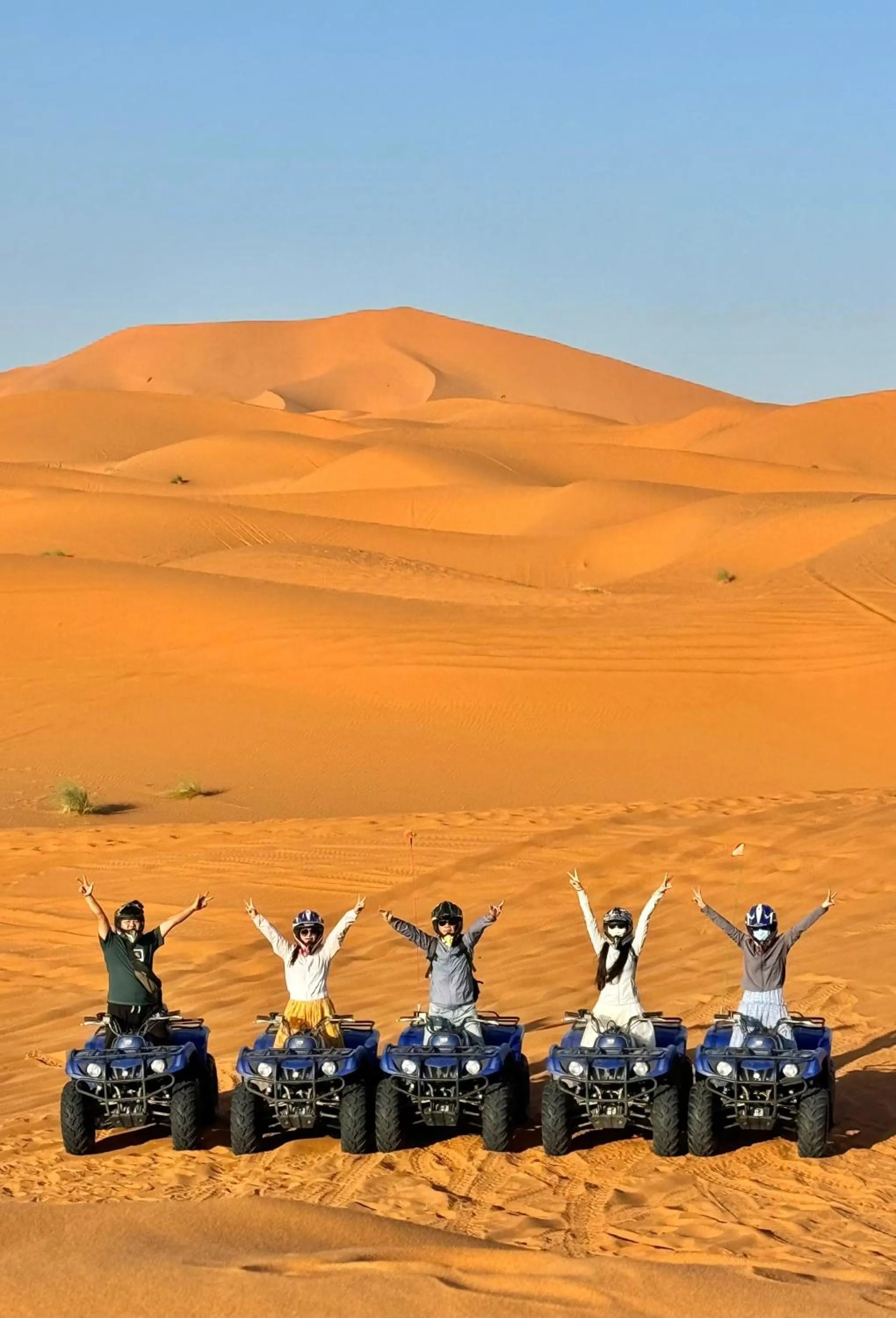 Merzouga Luxury Camp