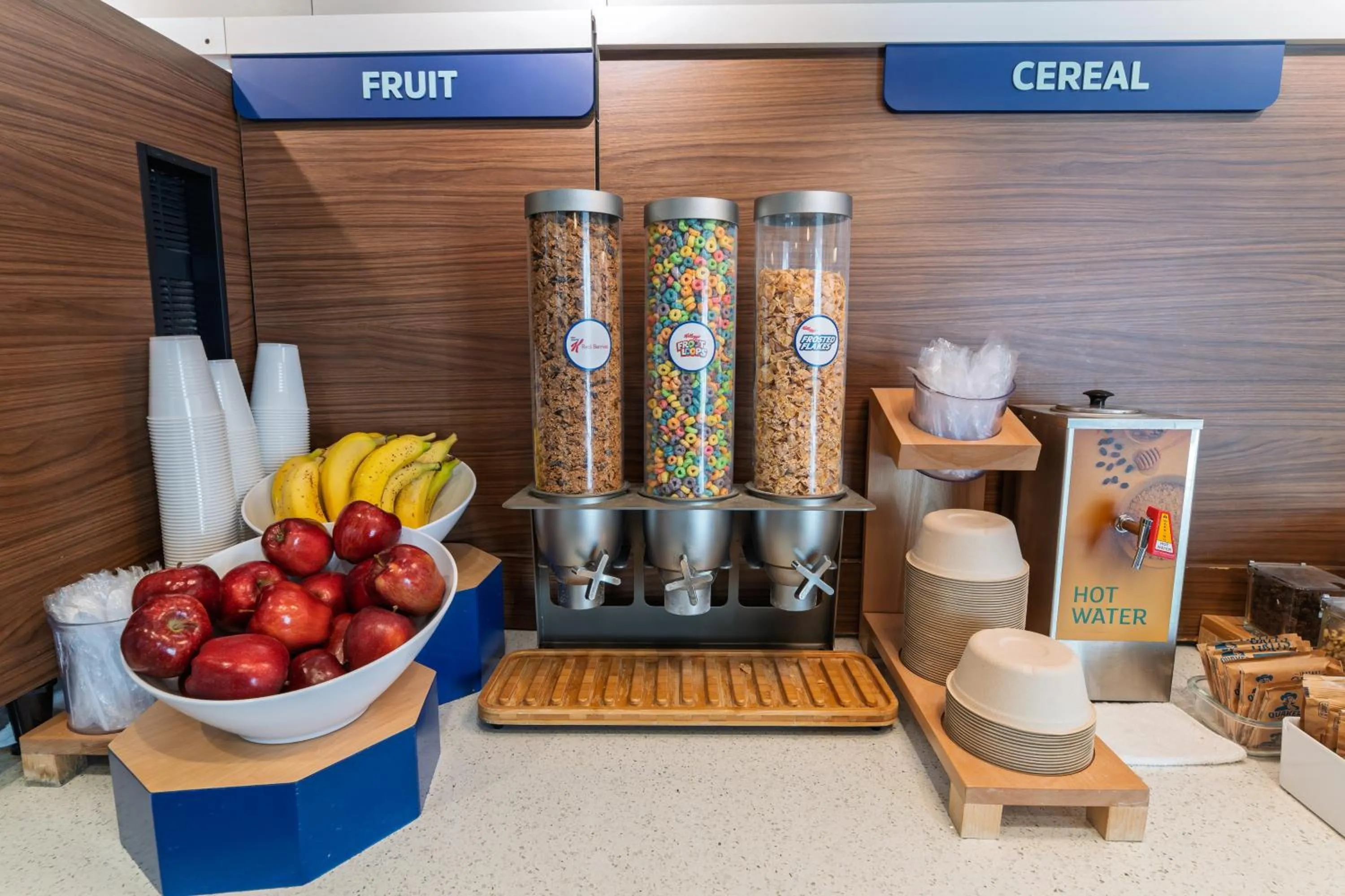 Breakfast in Holiday Inn Express Jasper by IHG