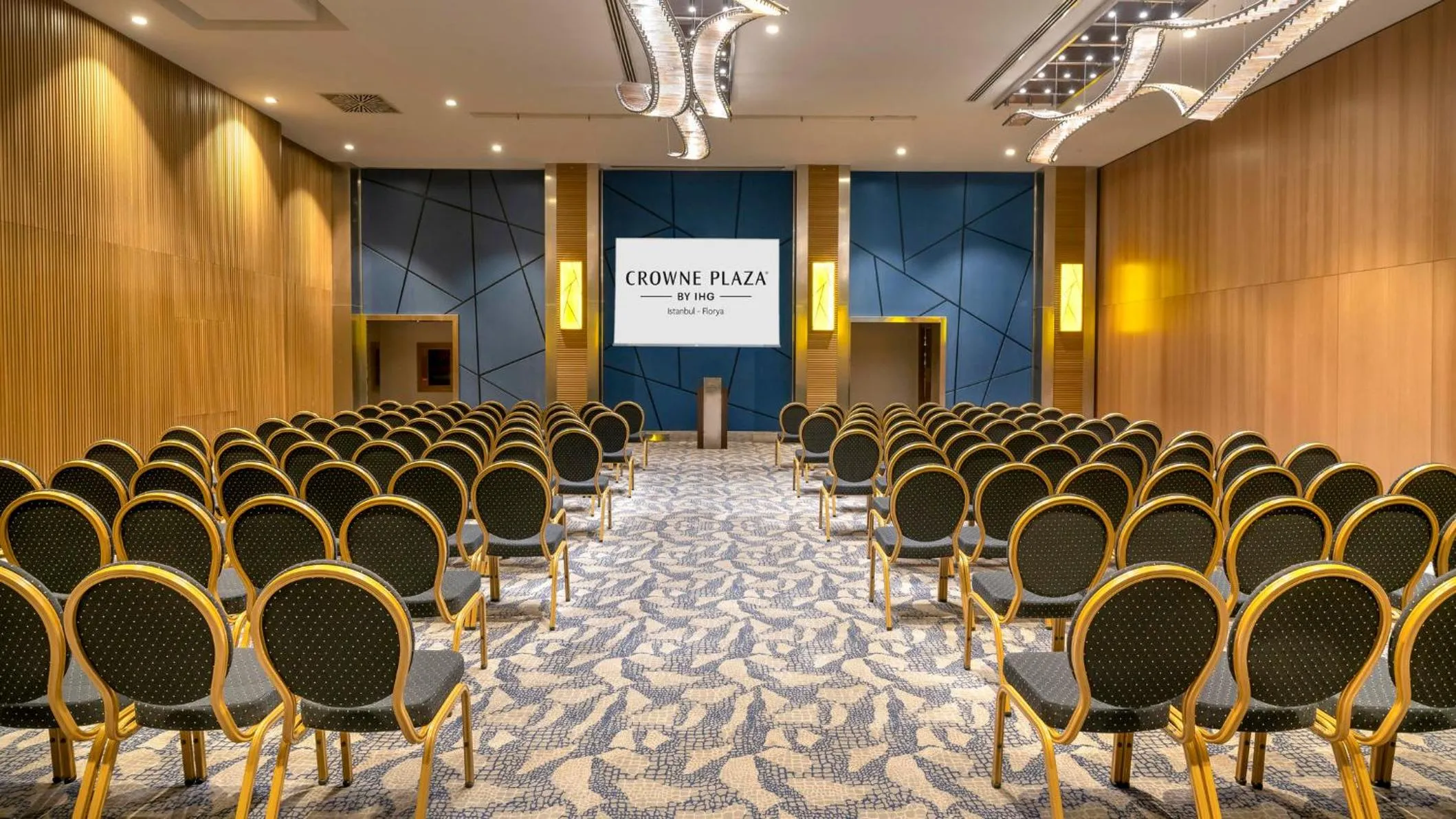 Meeting/conference room in Crowne Plaza Florya Istanbul by IHG