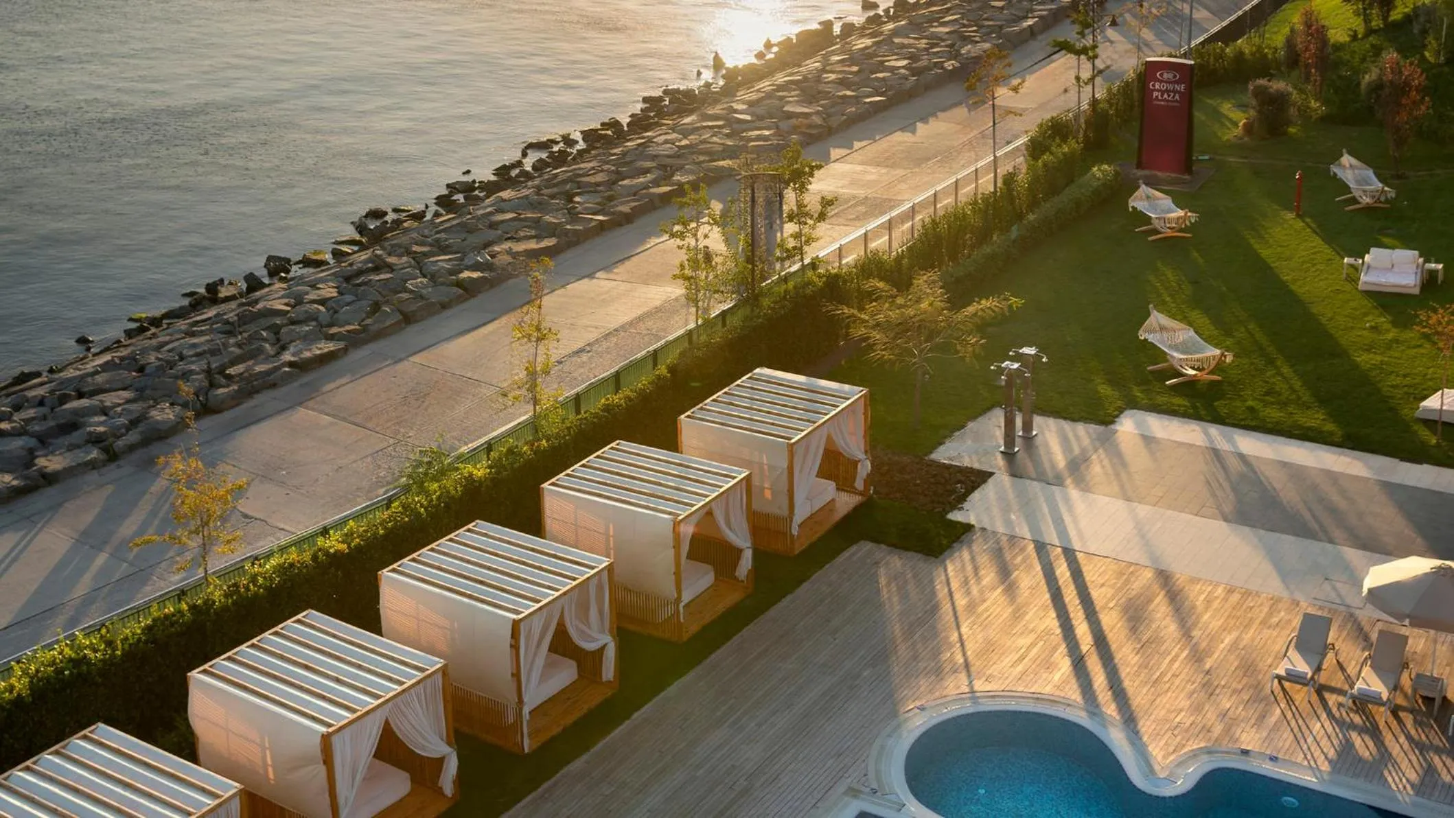 Swimming pool in Crowne Plaza Florya Istanbul by IHG