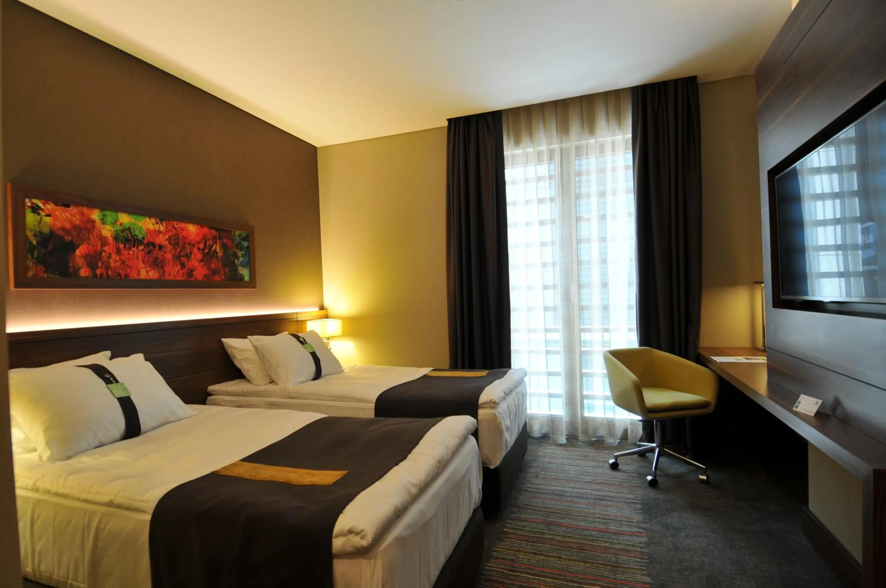 Bed in Holiday Inn Istanbul - Kadikoy by IHG