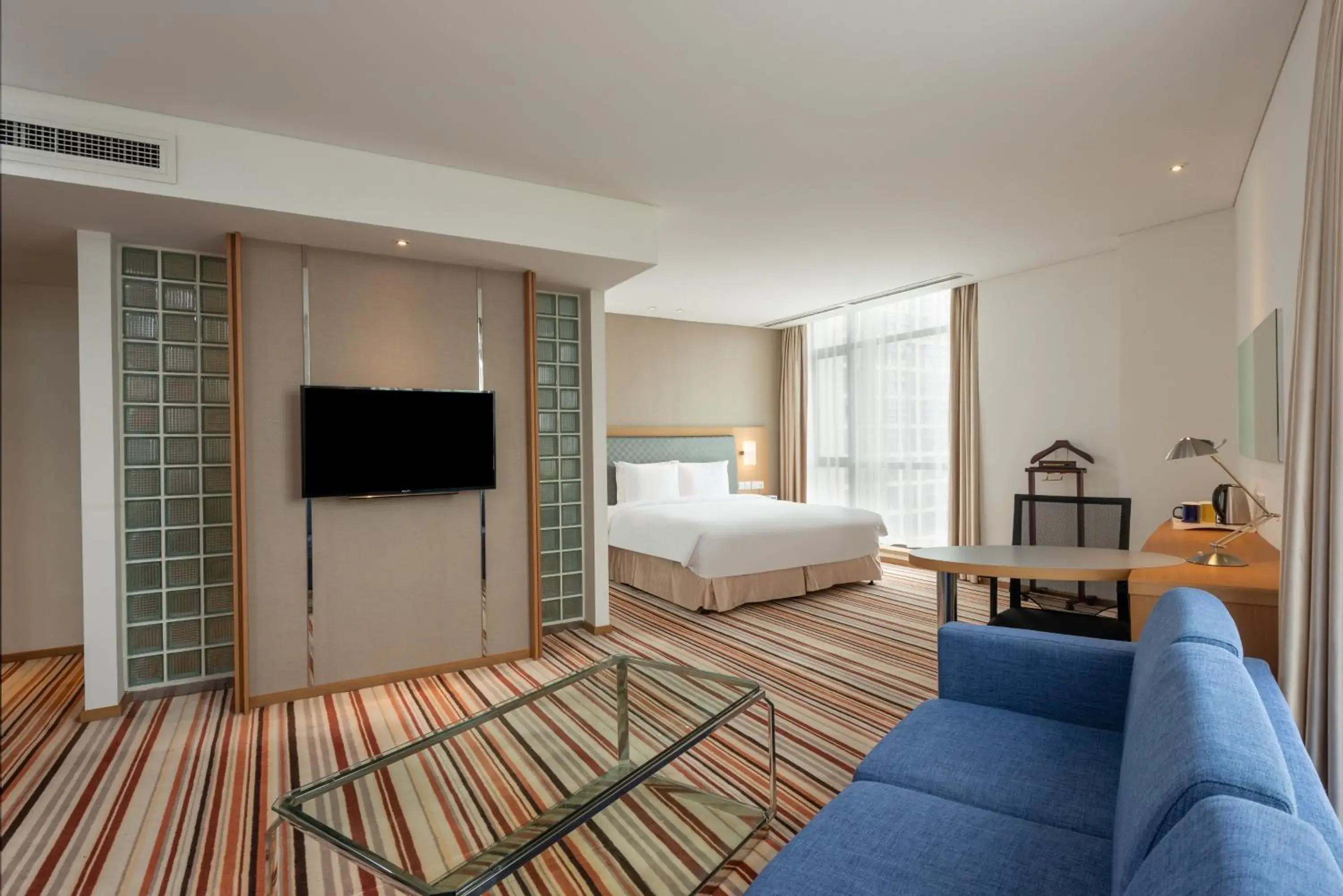 Holiday Inn Express Shanghai Jiading Industry Park by IHG Holiday Inn Express Shanghai Jiading Industry Park by IHG