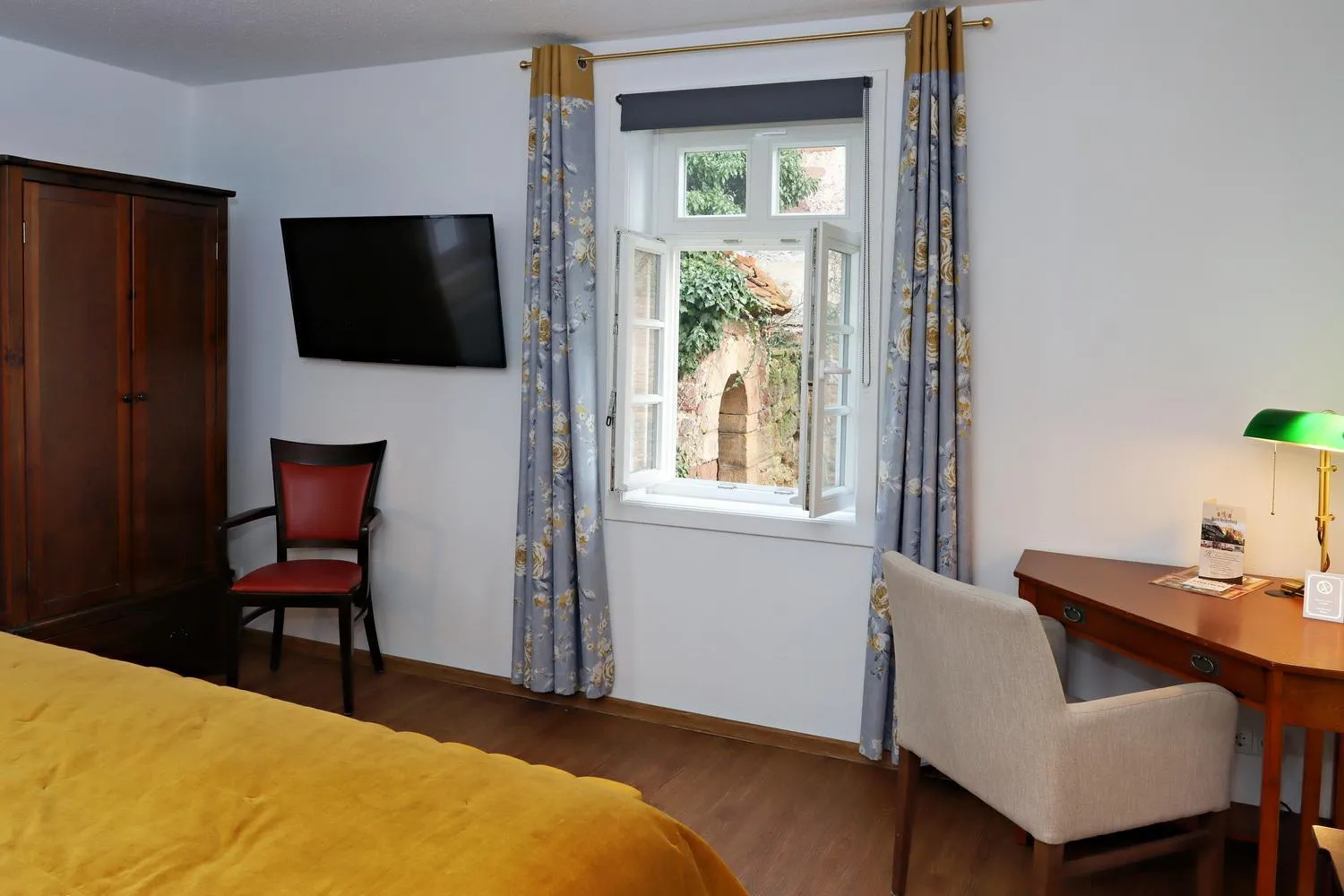 Bed in Hotel Vorderburg