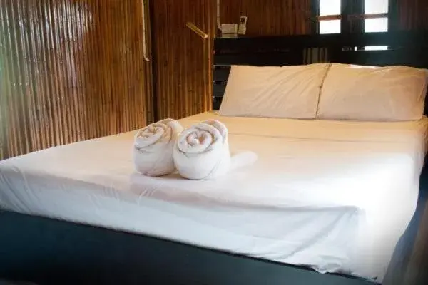 Deluxe Family Room in AoNang Bamboo Pool Resort Deluxe Family Room in AoNang Bamboo Pool Resort