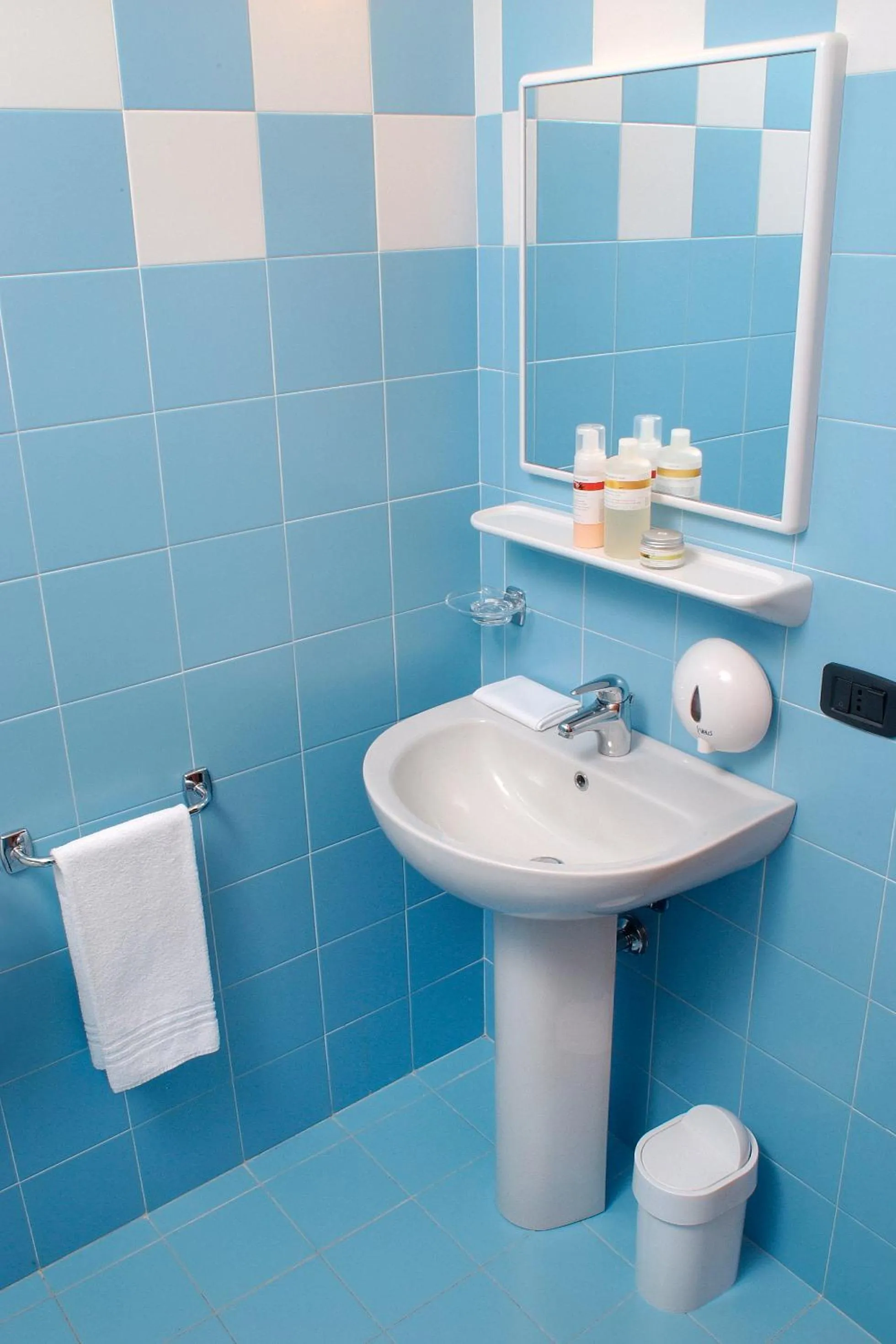 Bathroom in La Cordata Accommodation - Zumbini 6