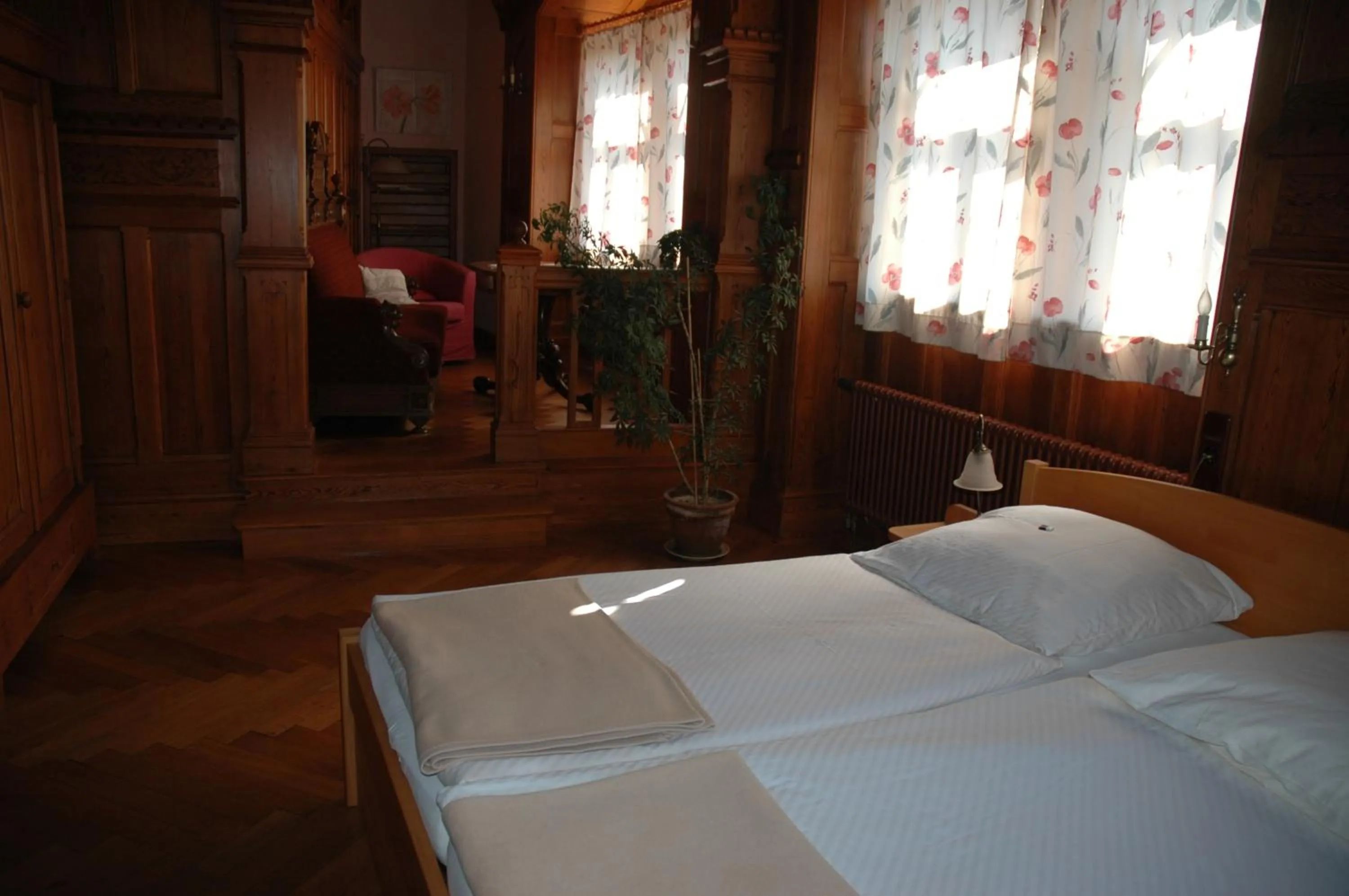 Bed in Schloss Herberge Hohenerxleben
