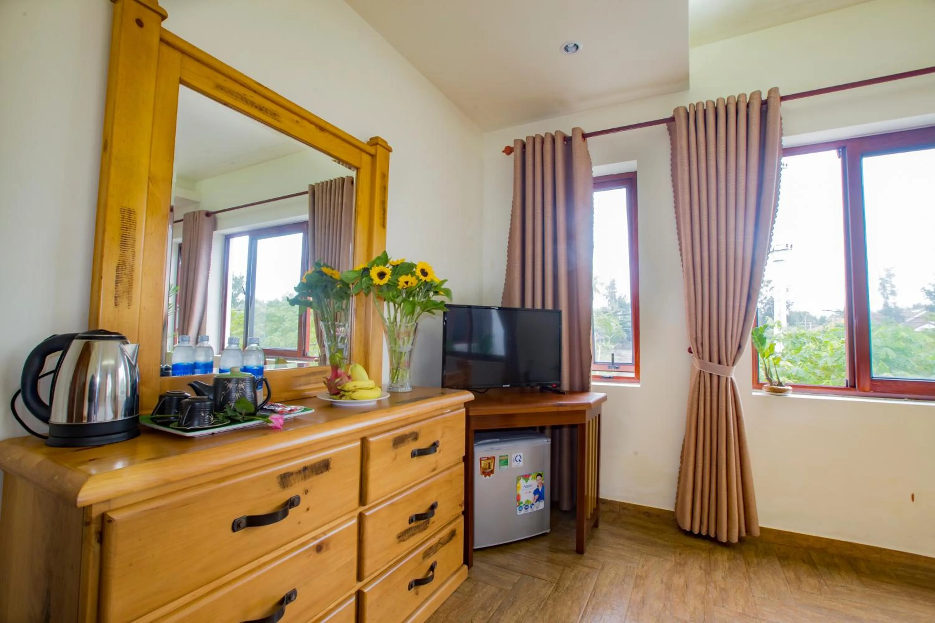 Bedroom, TV/Entertainment Center in Hien Hoa Villa Hoi An