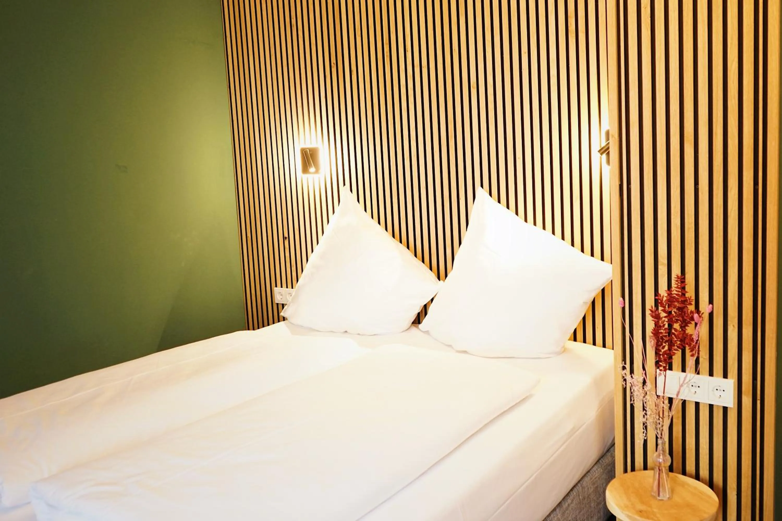 Bedroom, Bed in Hotel Xenia Flensburg