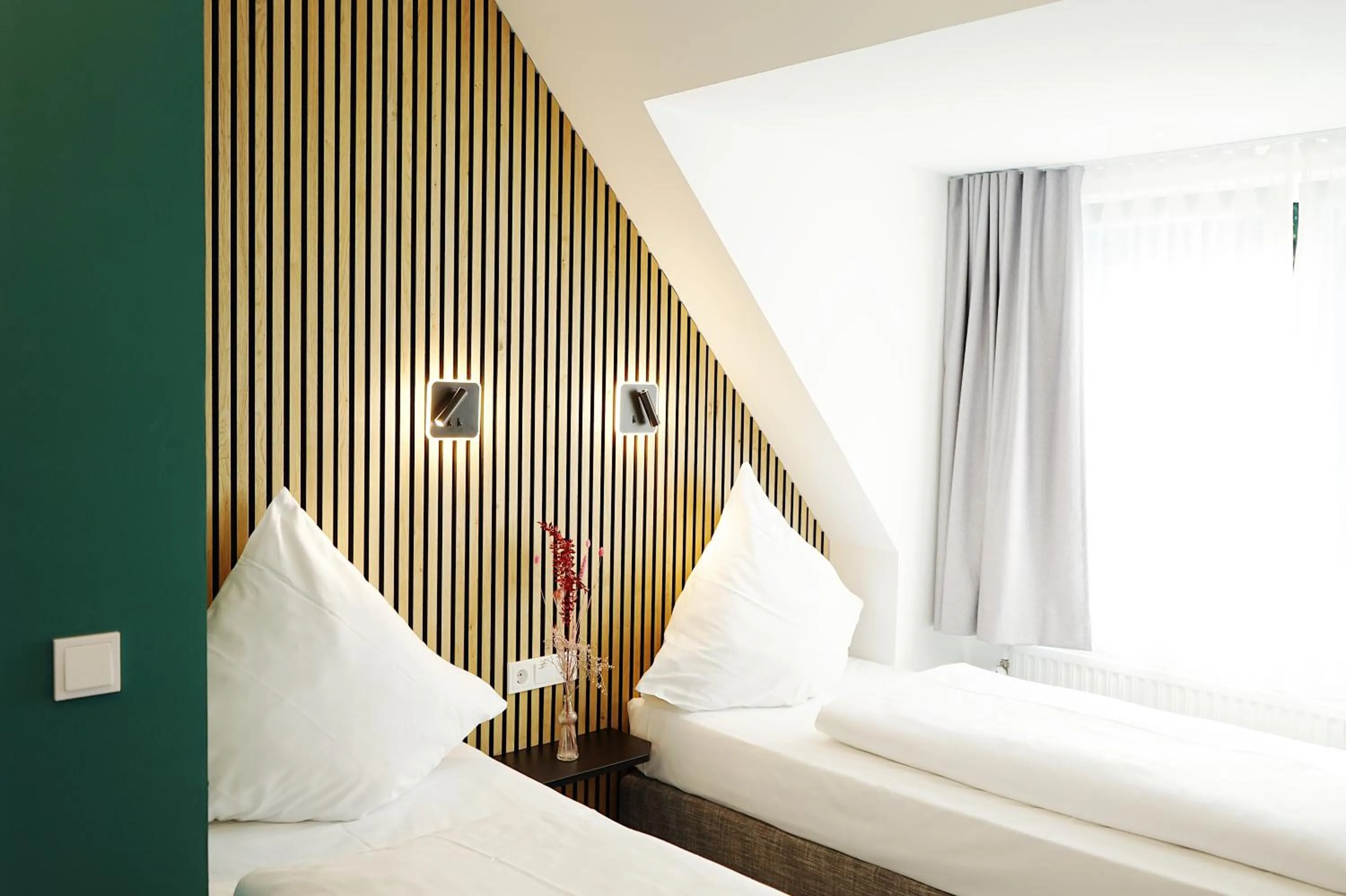 Bedroom, Bed in Hotel Xenia Flensburg