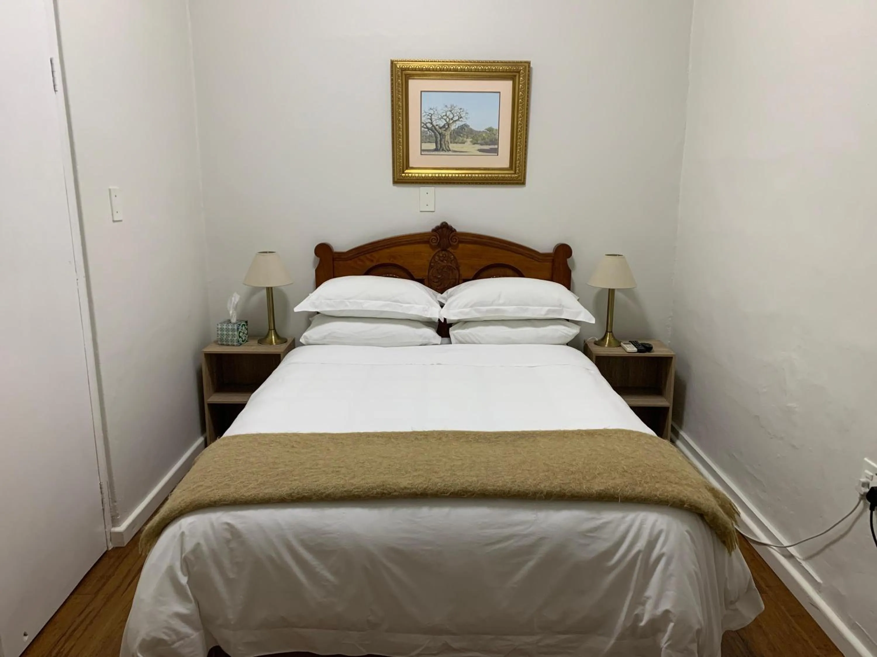 Bed in Just Joey Lodge