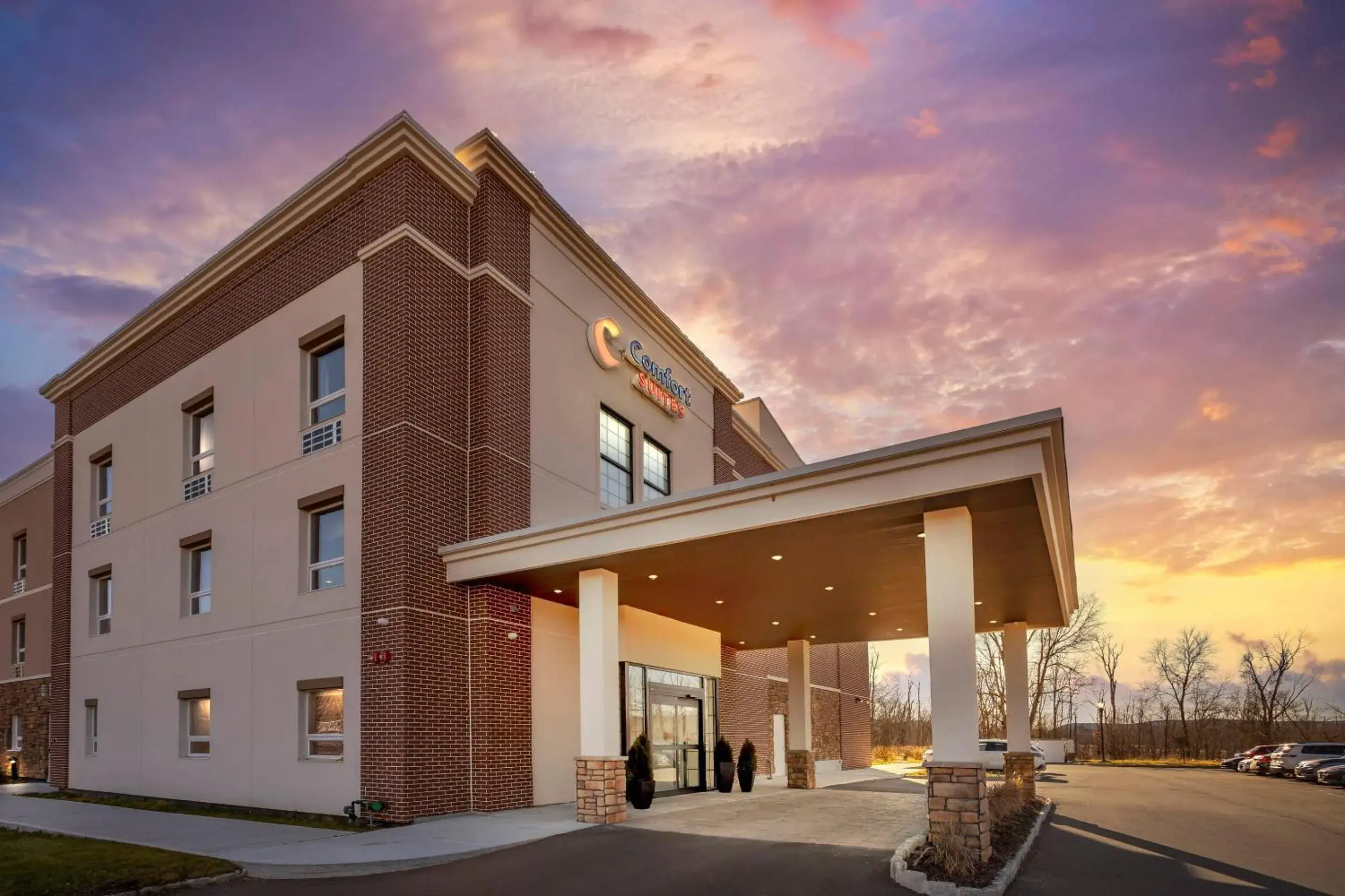 Comfort Suites Central Valley - Woodbury Comfort Suites Central Valley - Woodbury