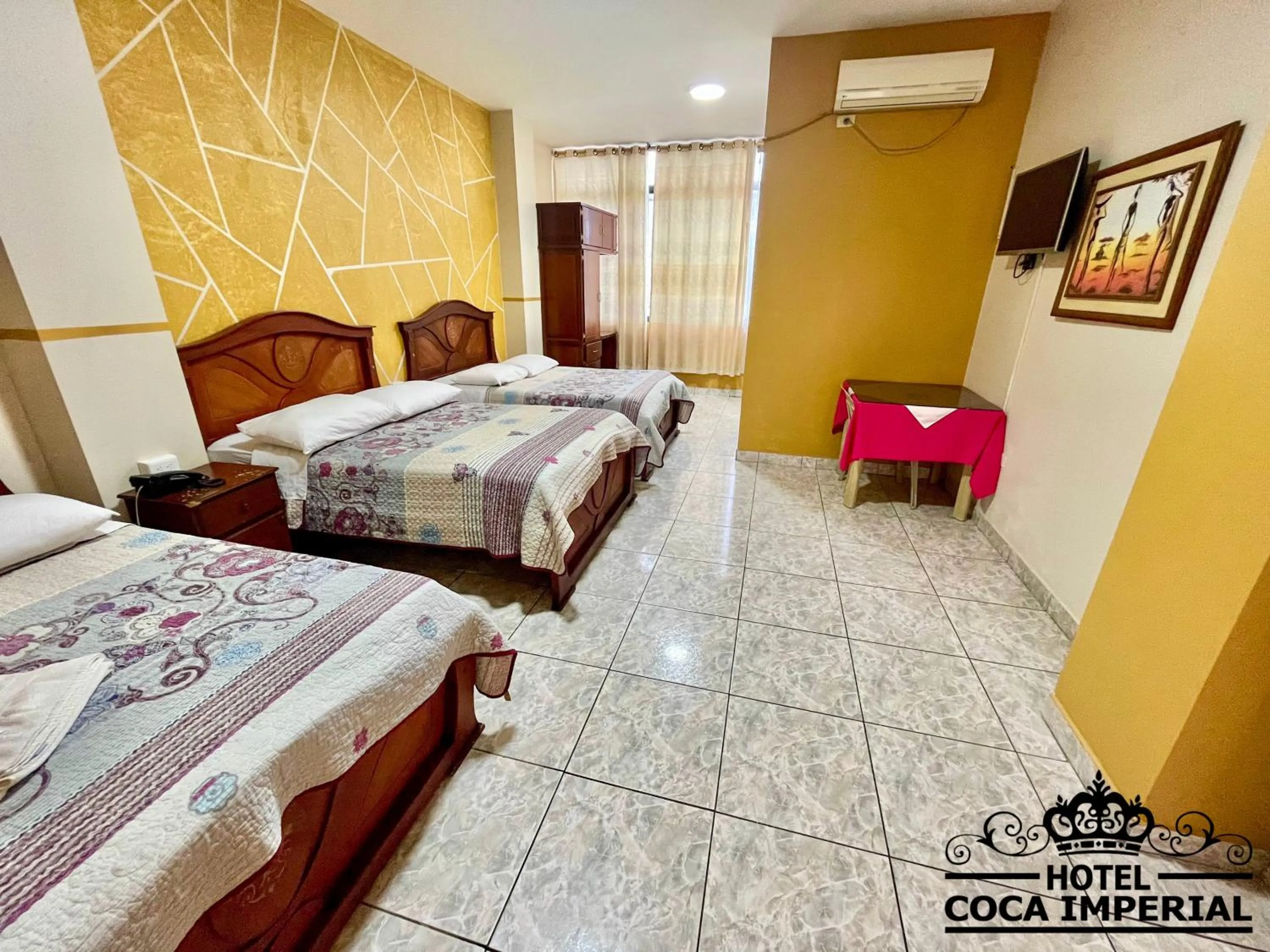 Bed in Hotel Coca Imperial