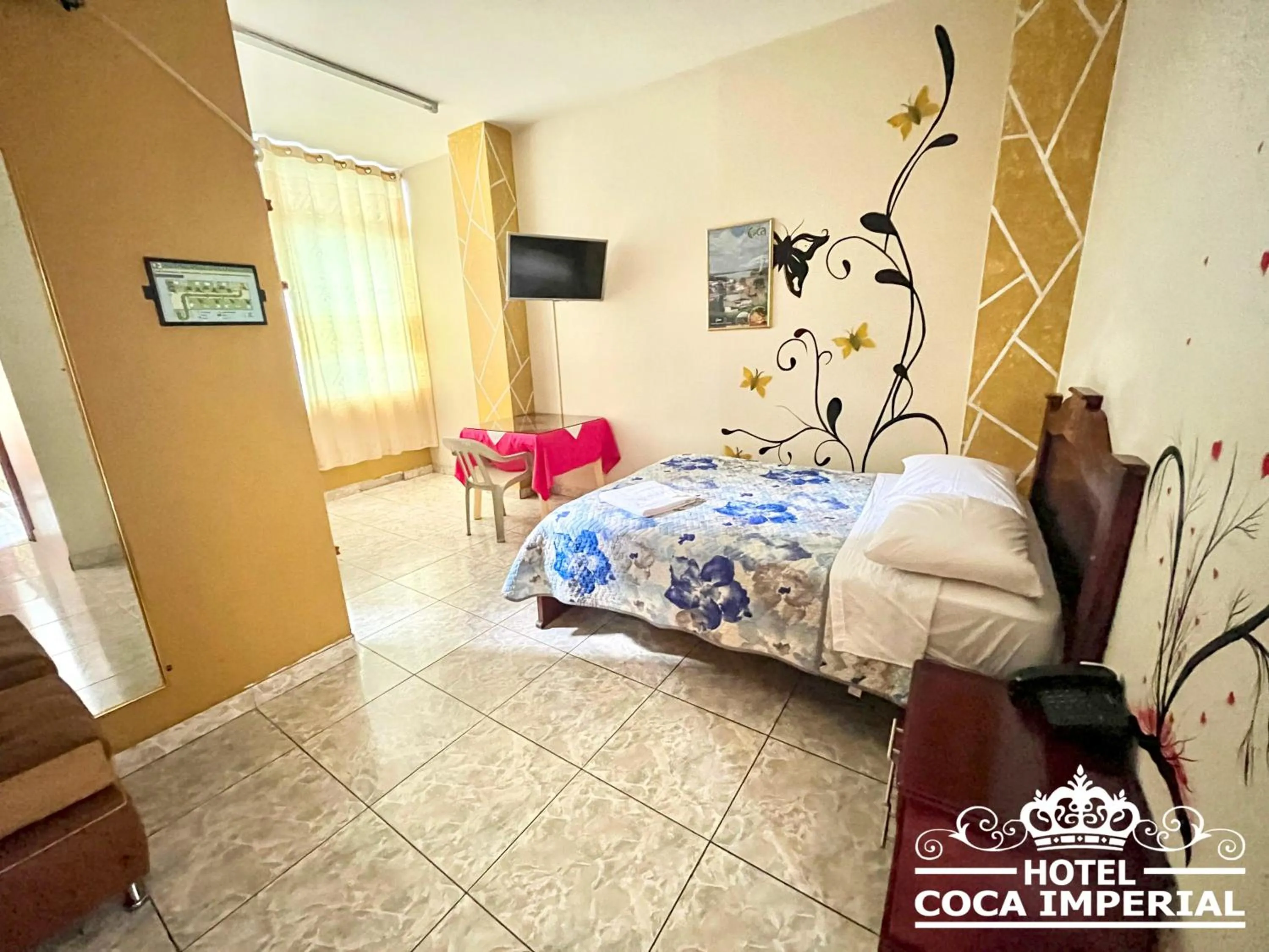 TV and multimedia, Bed in Hotel Coca Imperial