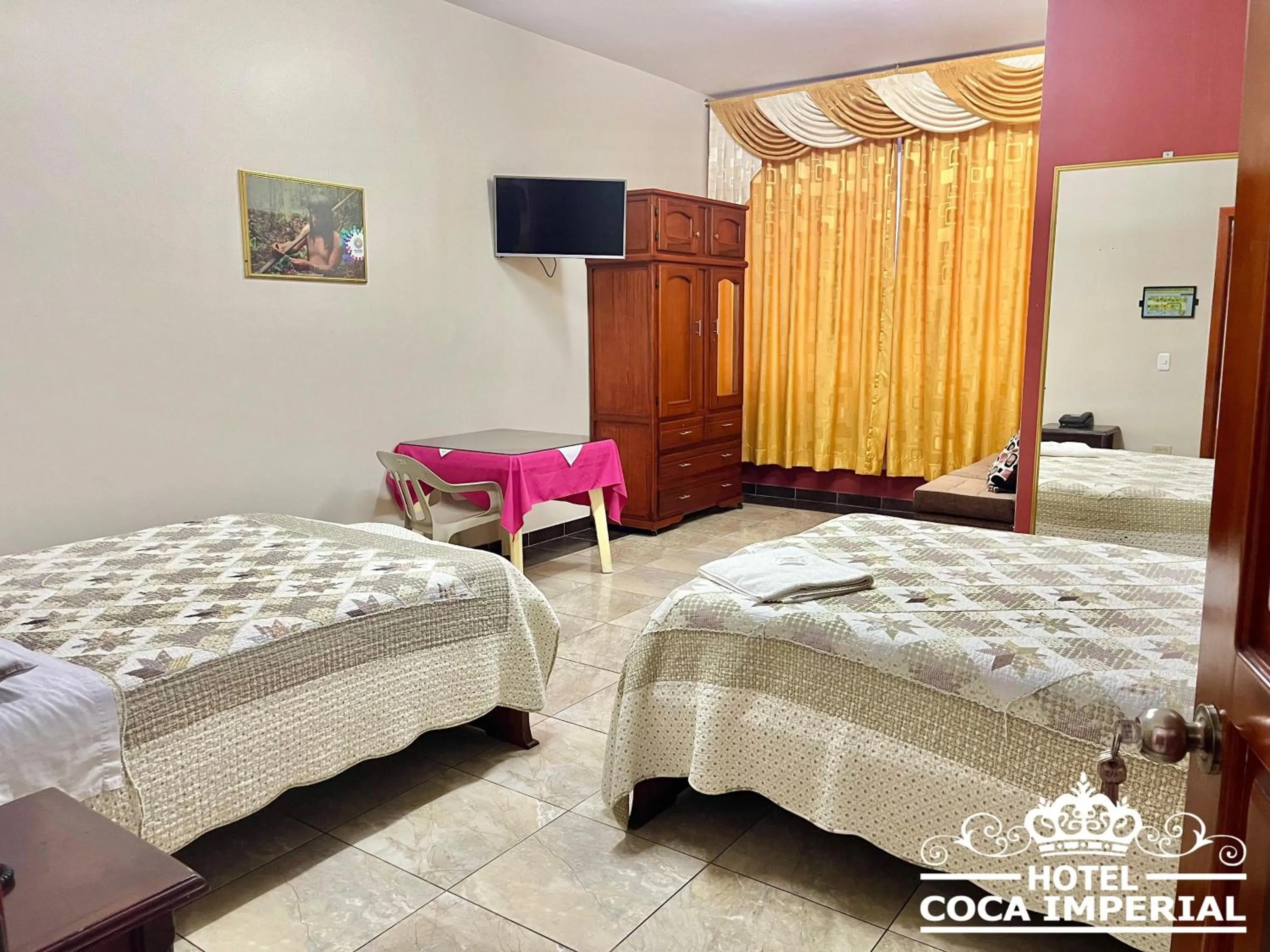 Bed in Hotel Coca Imperial