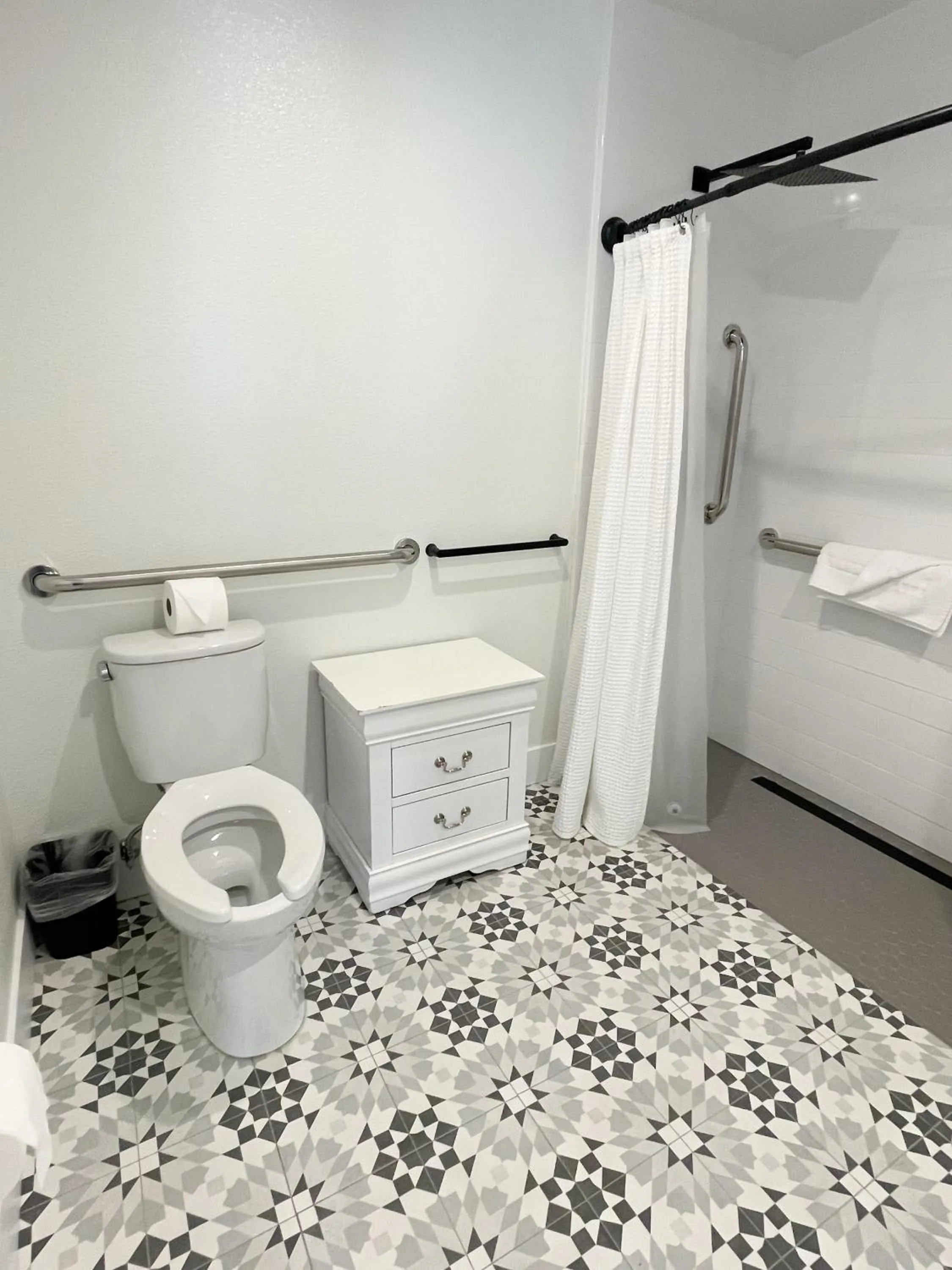 Bed in New Haven Inn