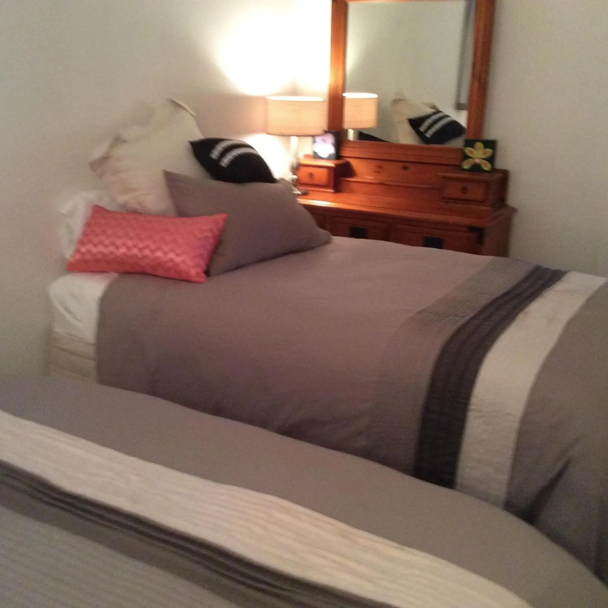 Bed in Noah's Boutique Accommodation Moeraki
