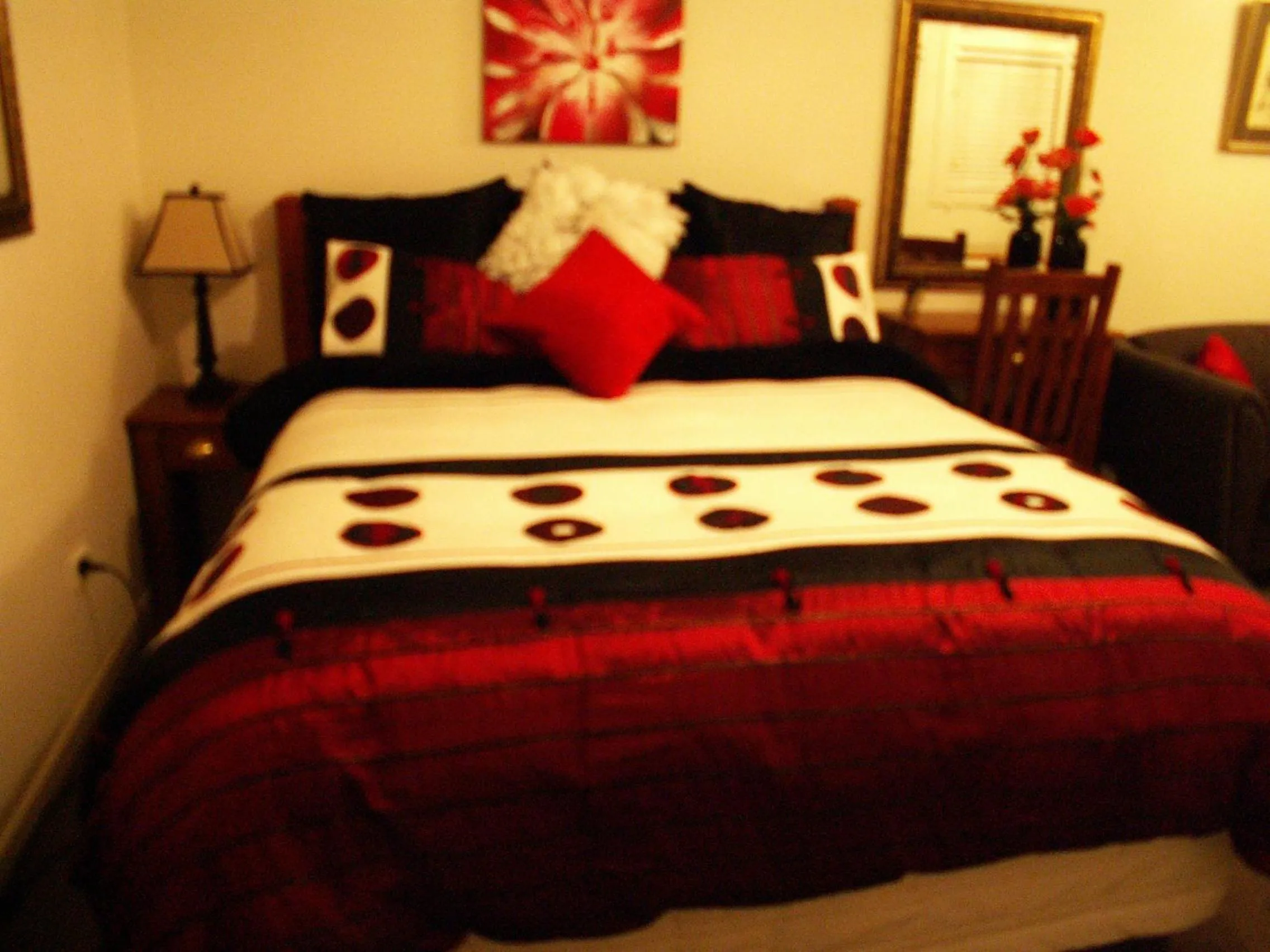 Bed in Noah's Boutique Accommodation Moeraki