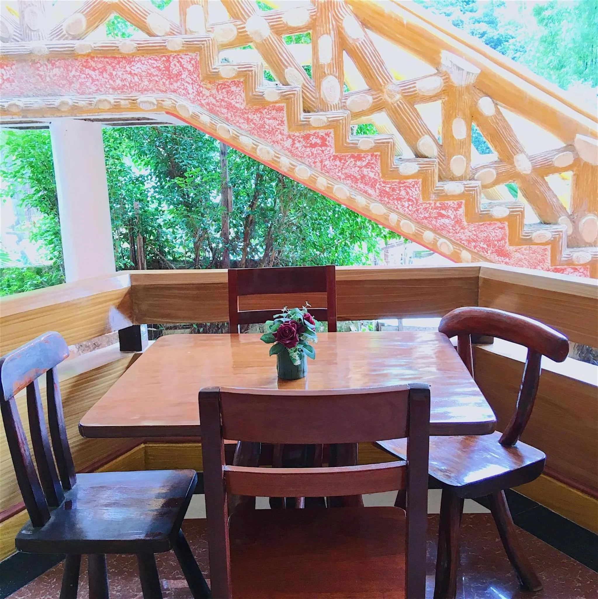 Dining area in Big Creek Mansion
