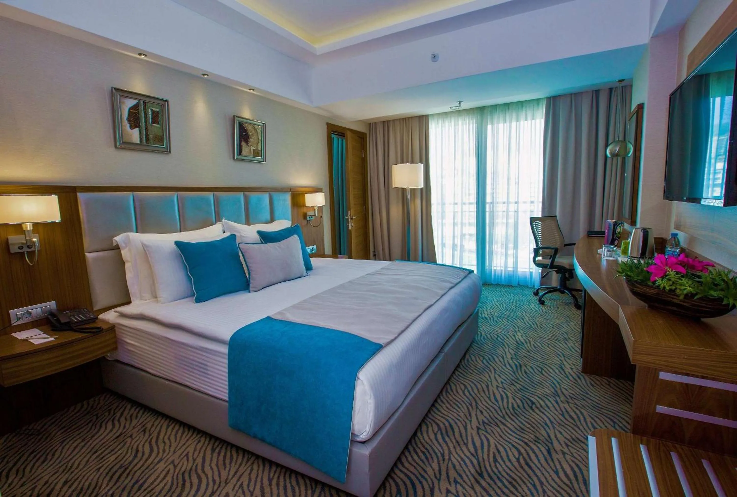 Photo of the whole room, Bed in Best Western Premier Karsiyaka Convention & Spa Hotel