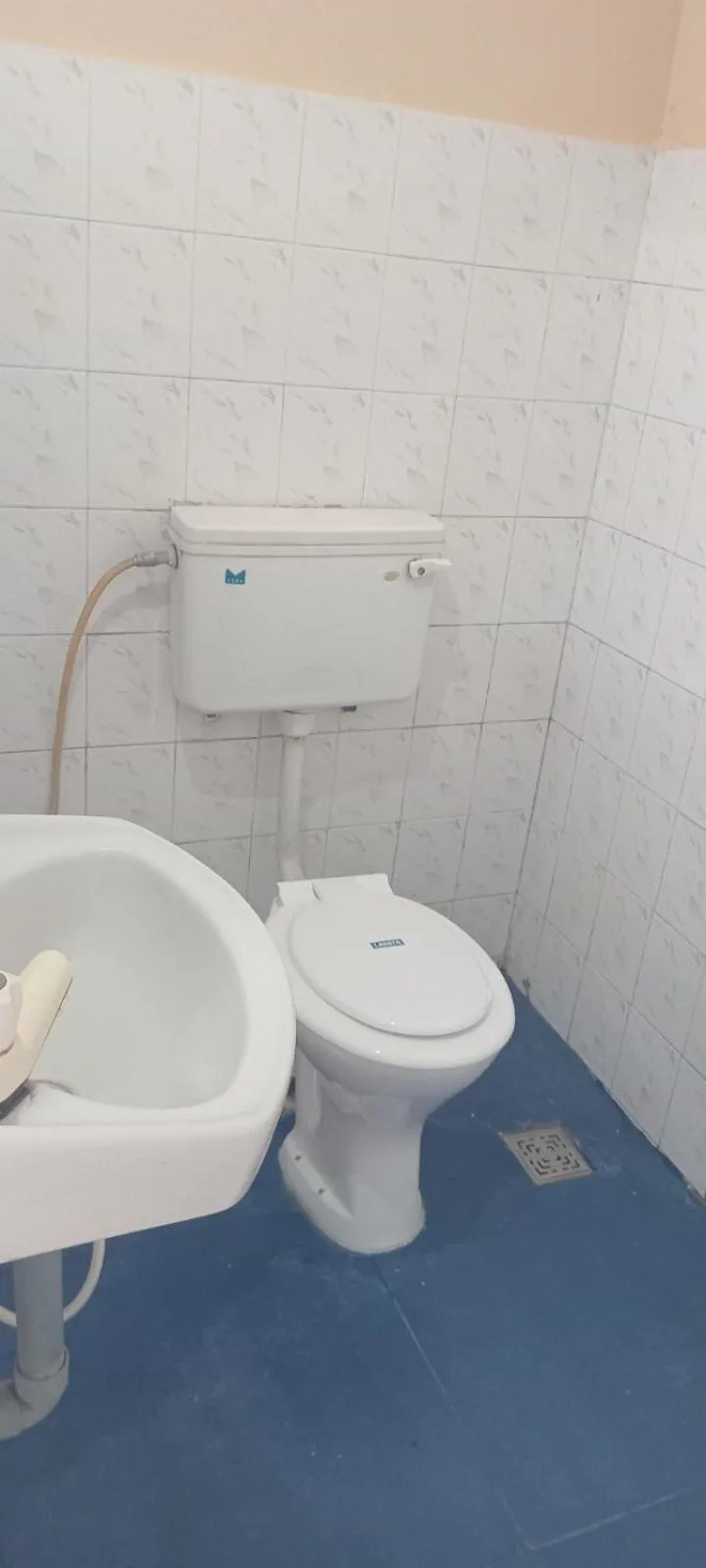 Bathroom in Sithara Guest House