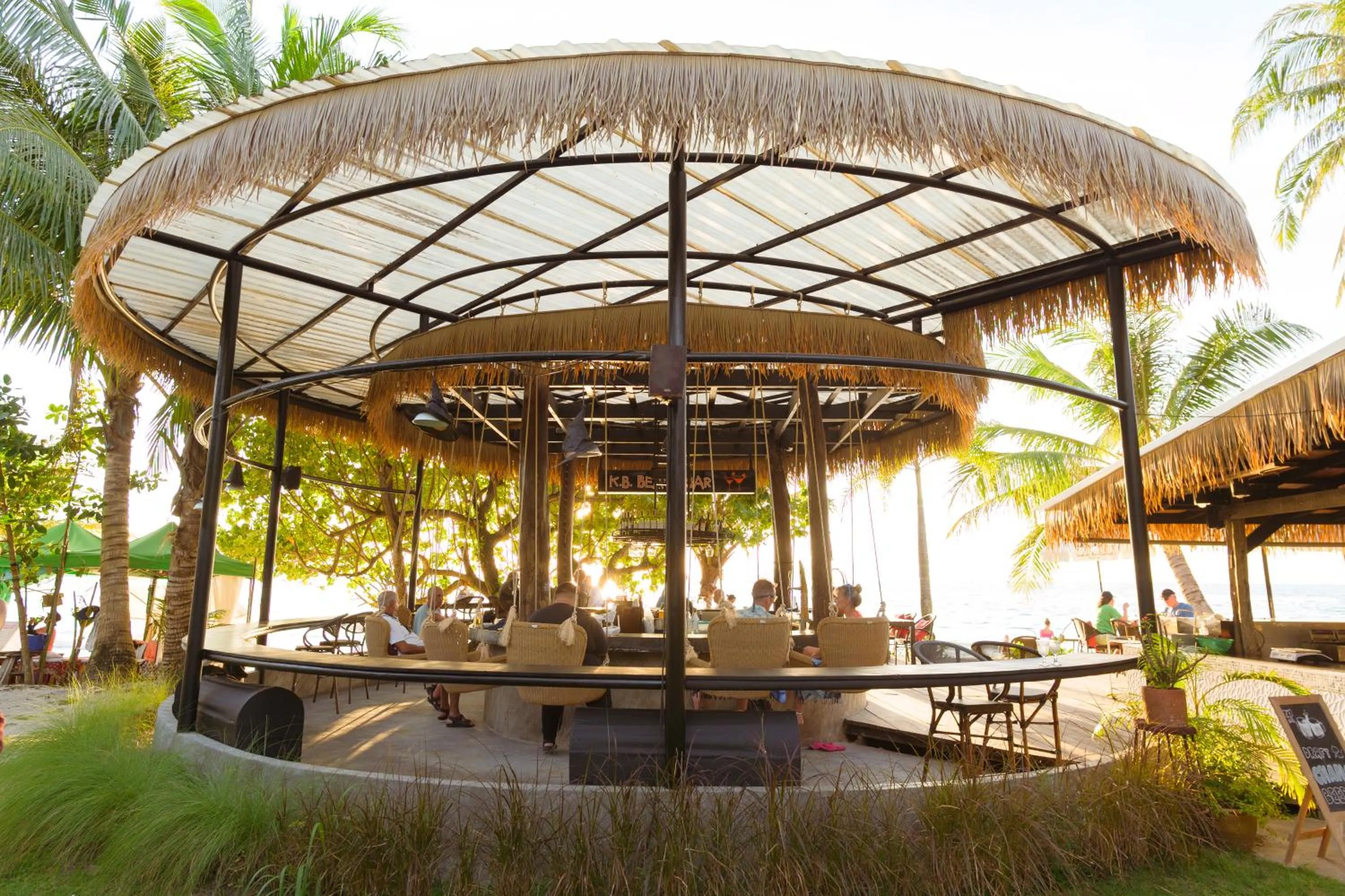 Lounge or bar in K.B. Resort