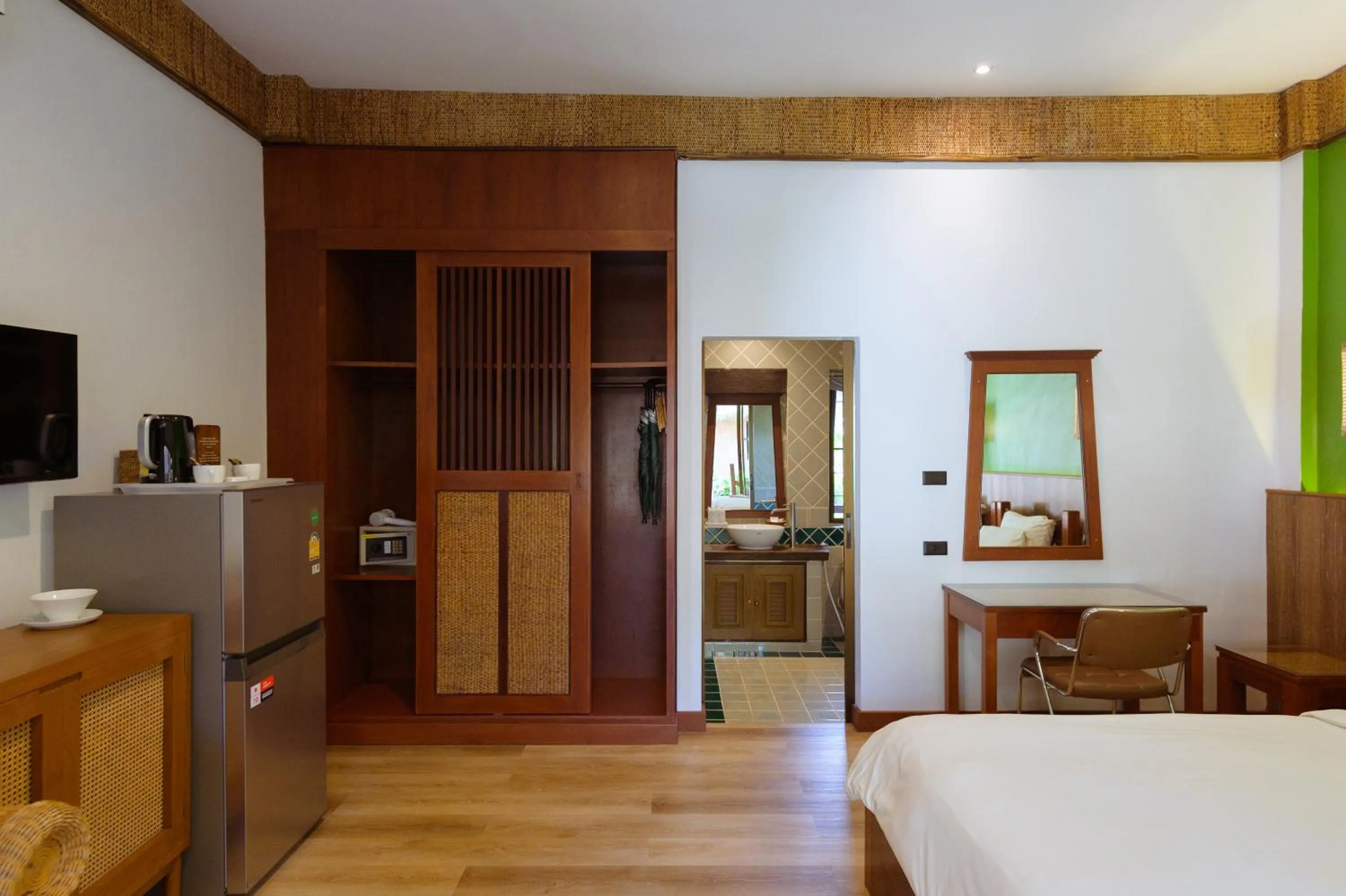 Photo of the whole room, Bed in K.B. Resort