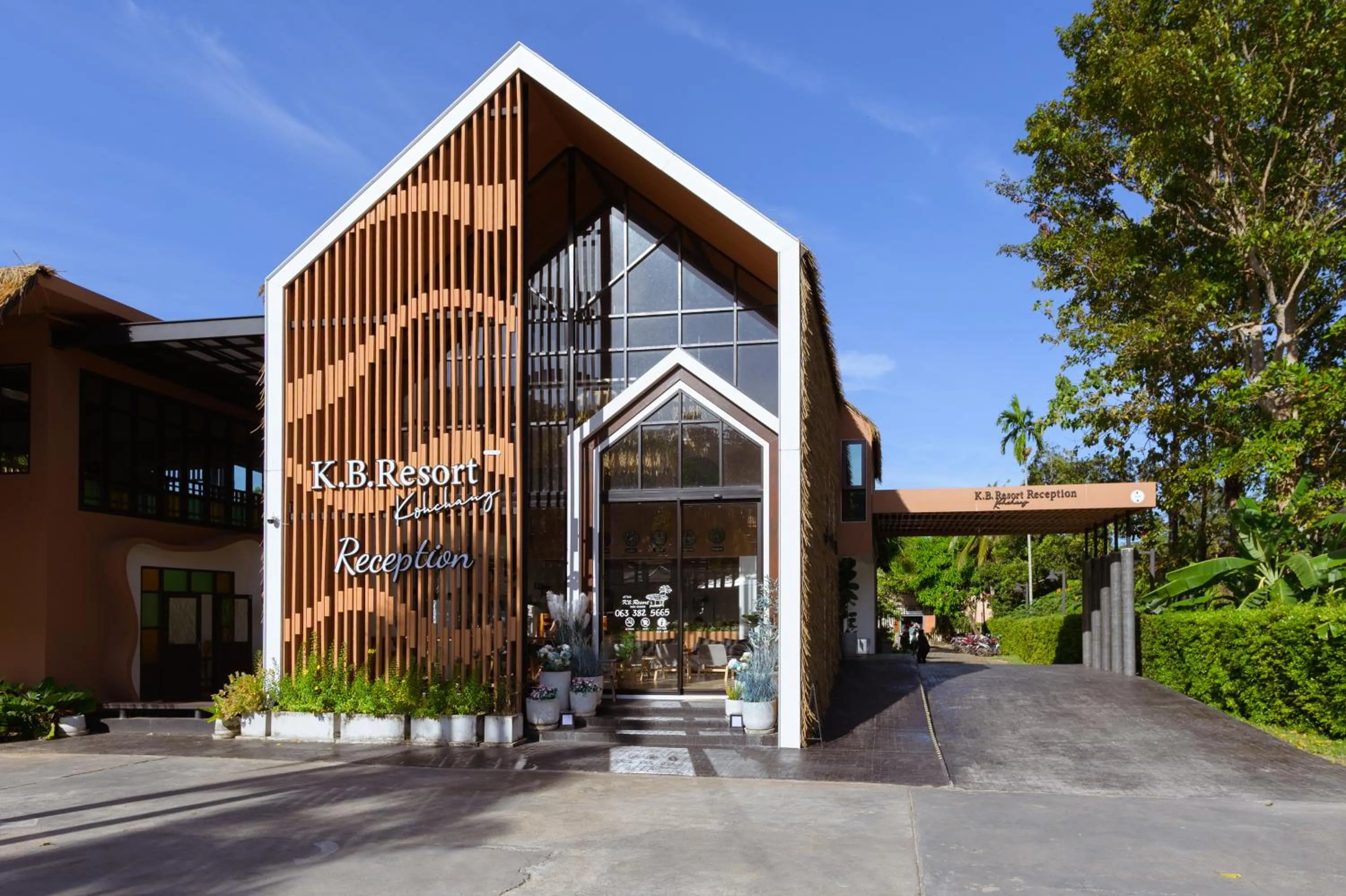 Lobby or reception in K.B. Resort