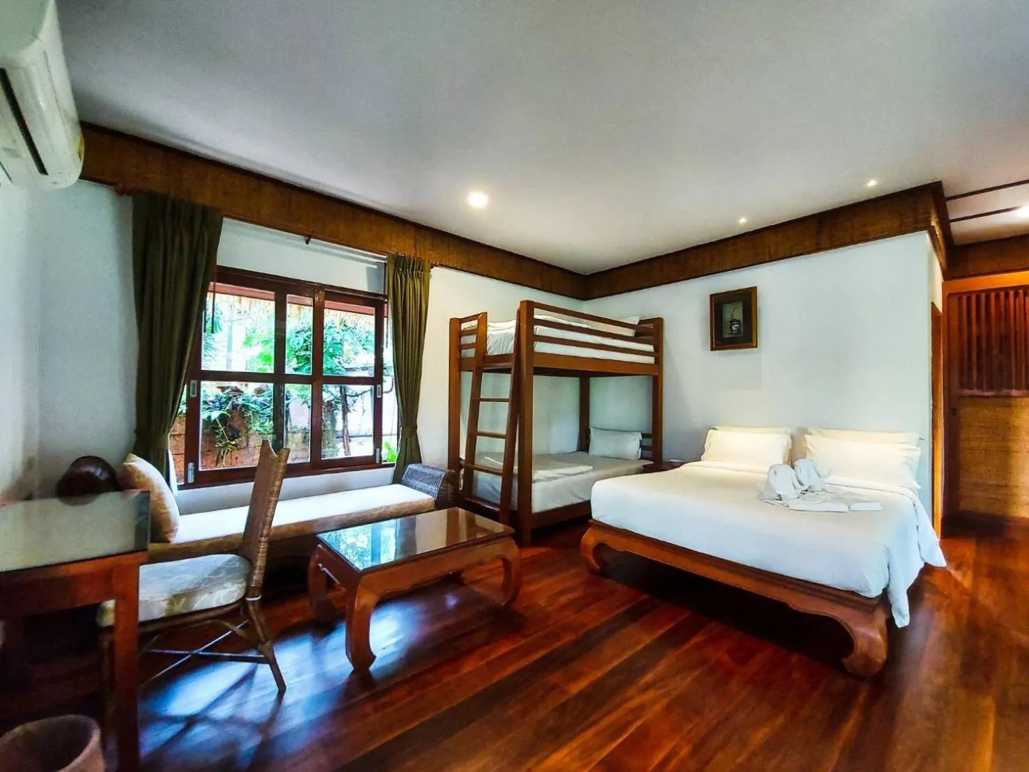 Photo of the whole room, Bed in K.B. Resort