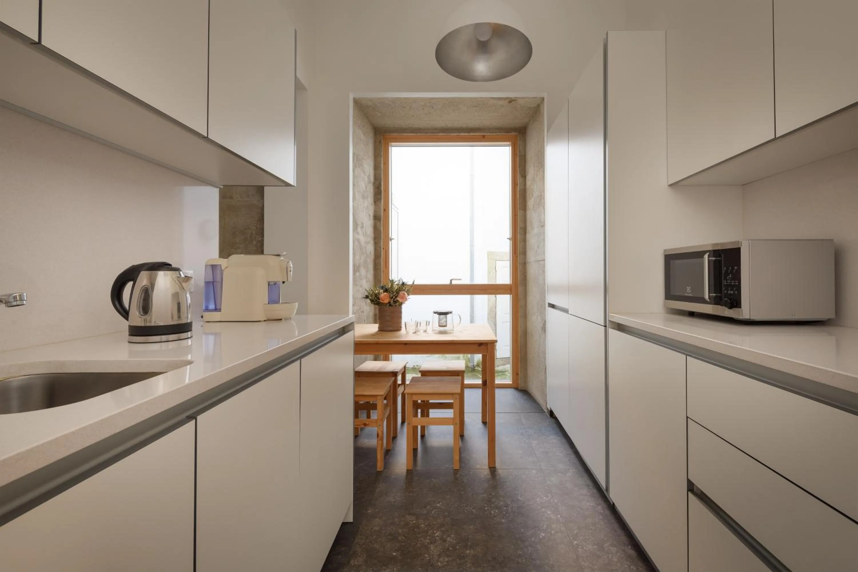 Kitchen or kitchenette in Condes de Azevedo Palace Apartments