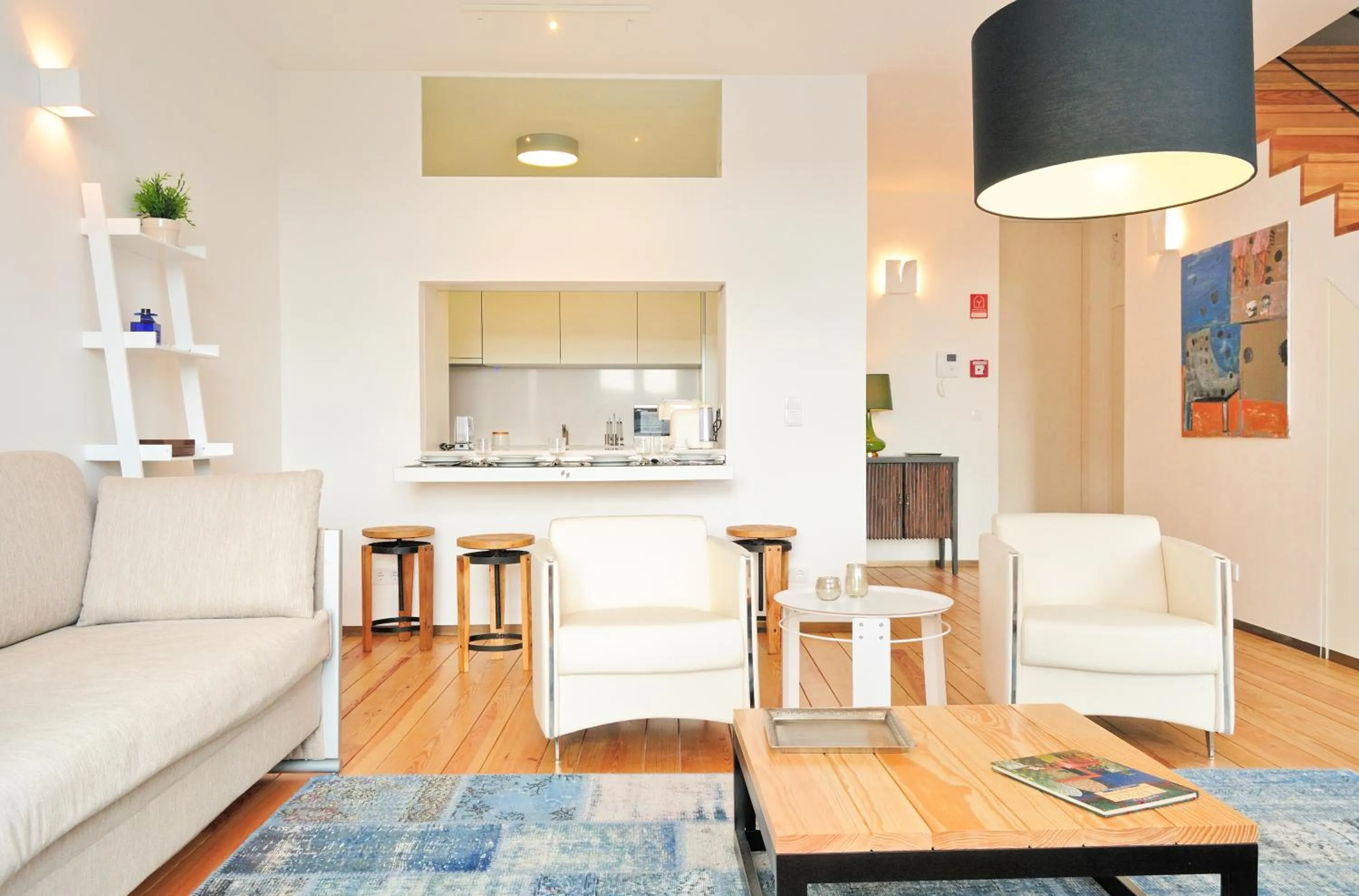 Living room in Condes de Azevedo Palace Apartments
