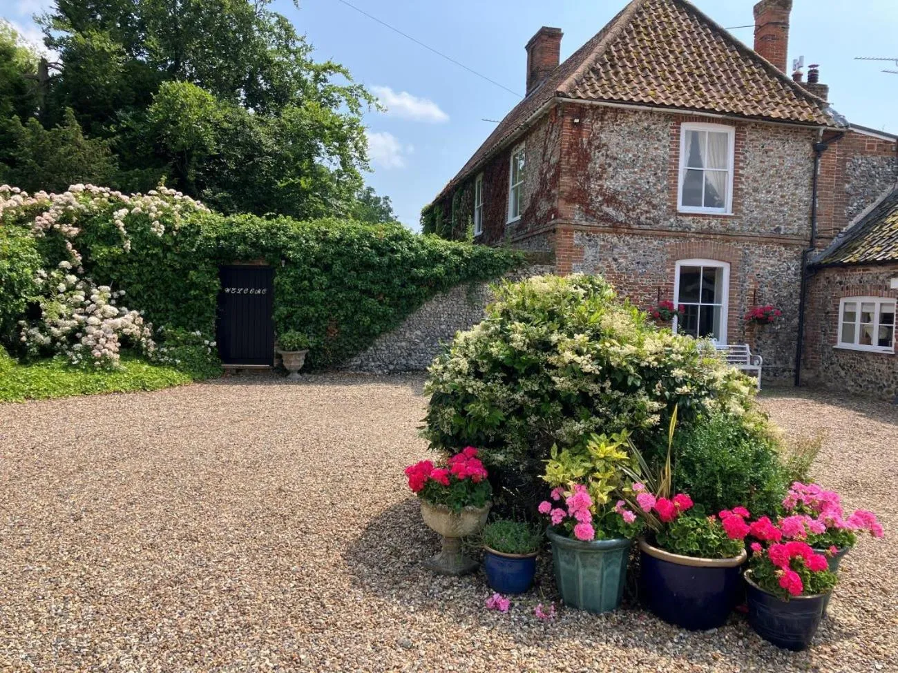 Property building in Grange Farm