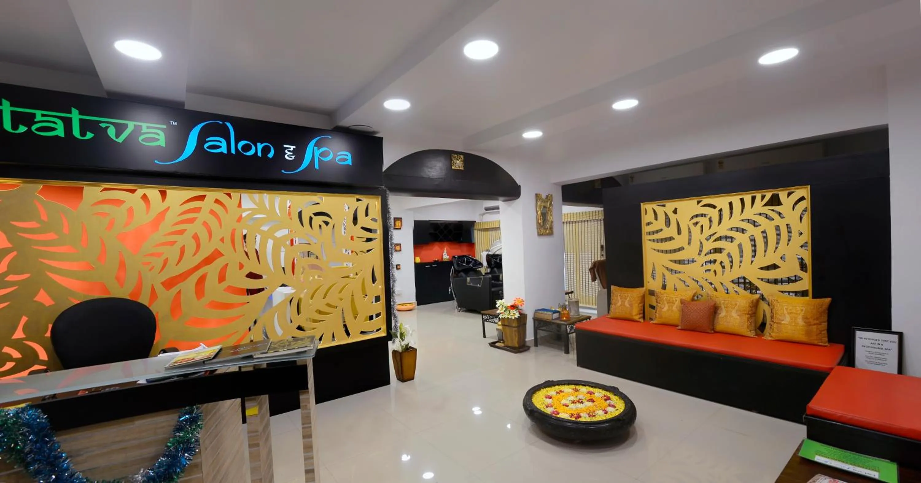 Spa and wellness centre/facilities in TreeHouse Neptune