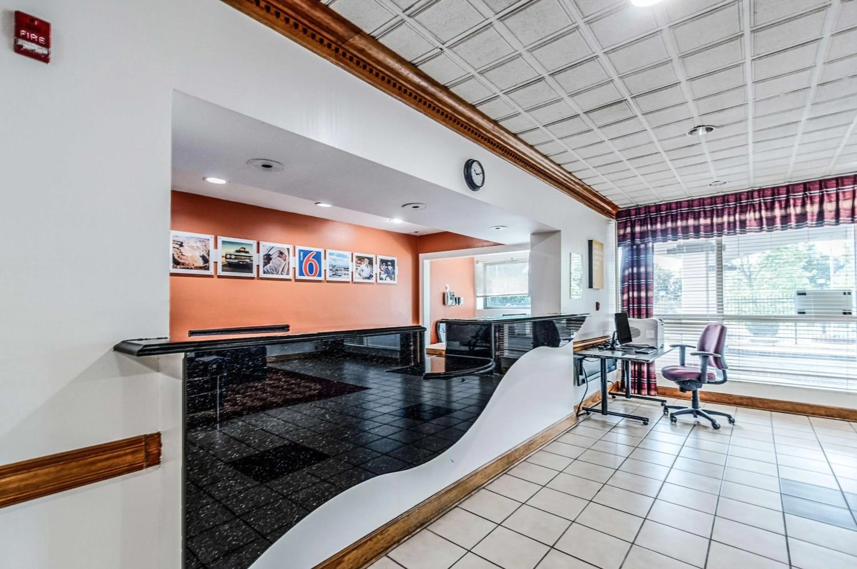 Lobby or reception in Motel 6-Dumfries, VA