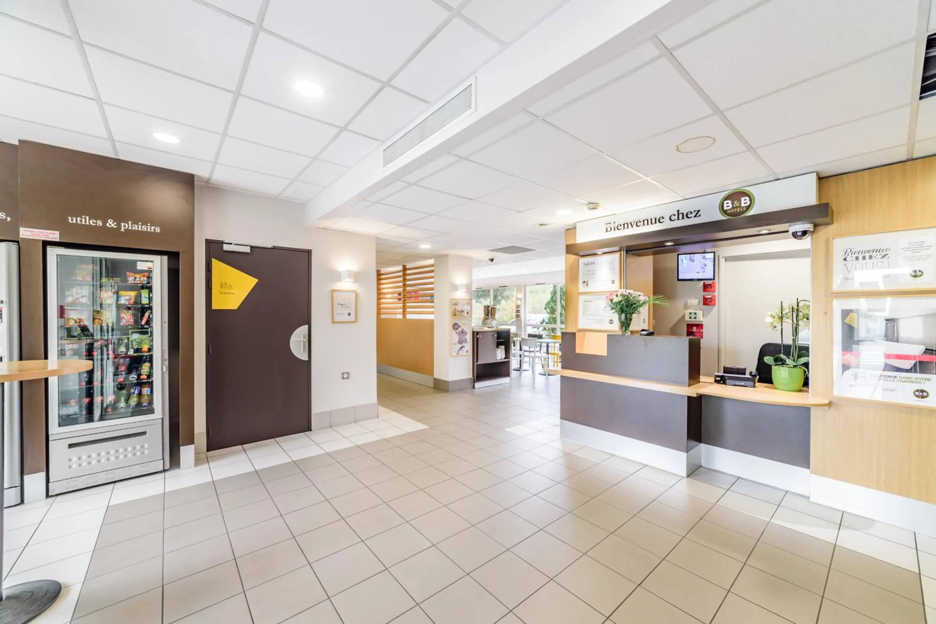 Lobby or reception in B&B HOTEL Belfort
