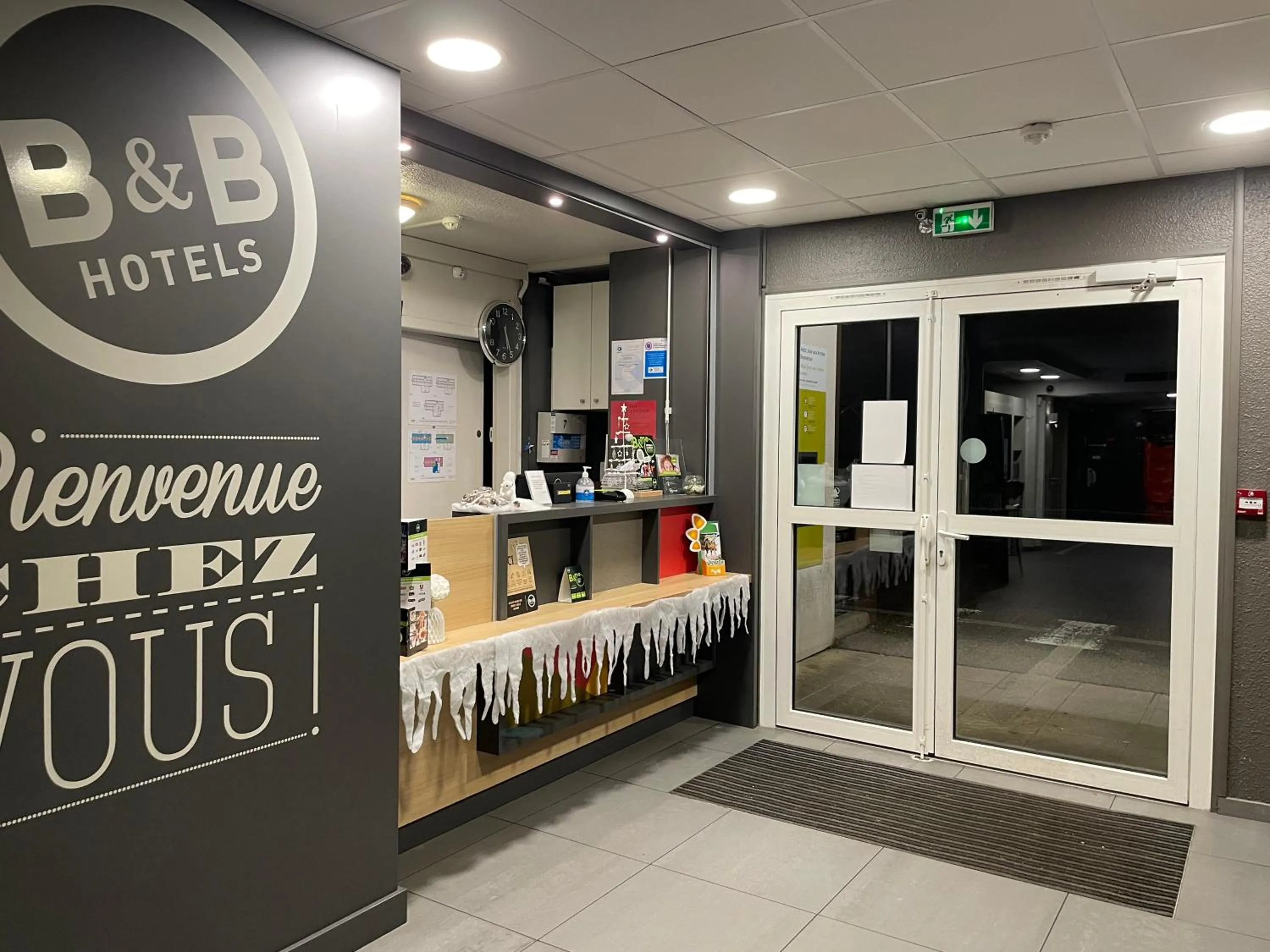 Lobby or reception in B&B HOTEL Metz Jouy Aux Arches