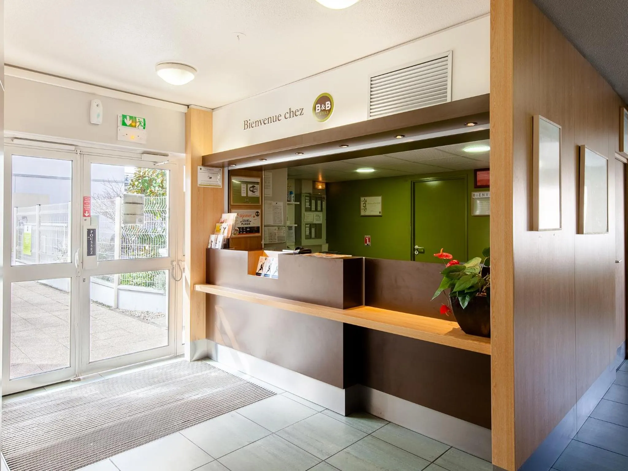 Lobby or reception in B&B HOTEL Orly Chevilly-Larue - Nationale 7
