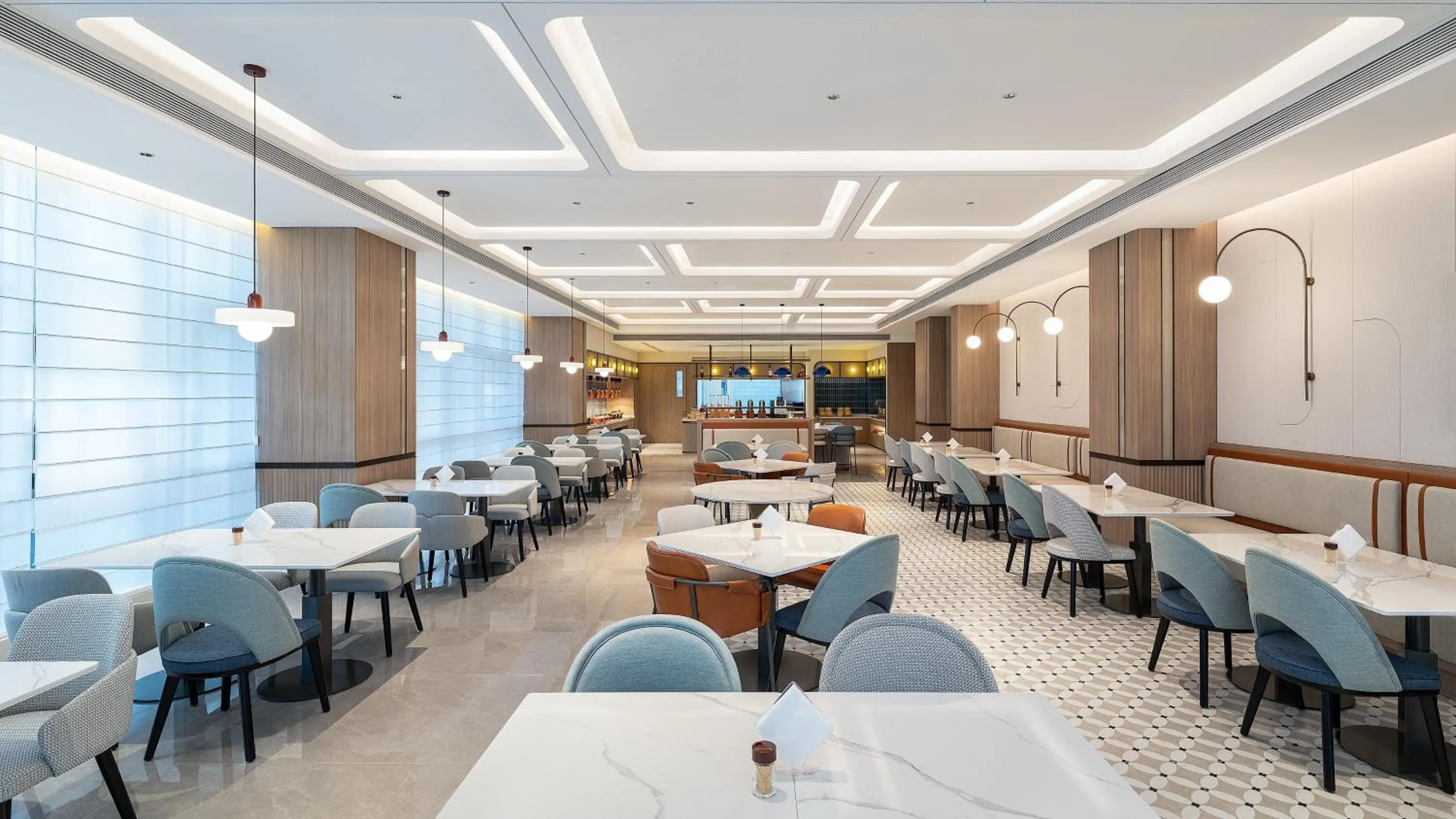 Restaurant/places to eat in Holiday Inn Express Kunming Dianchi Rixin Road by IHG